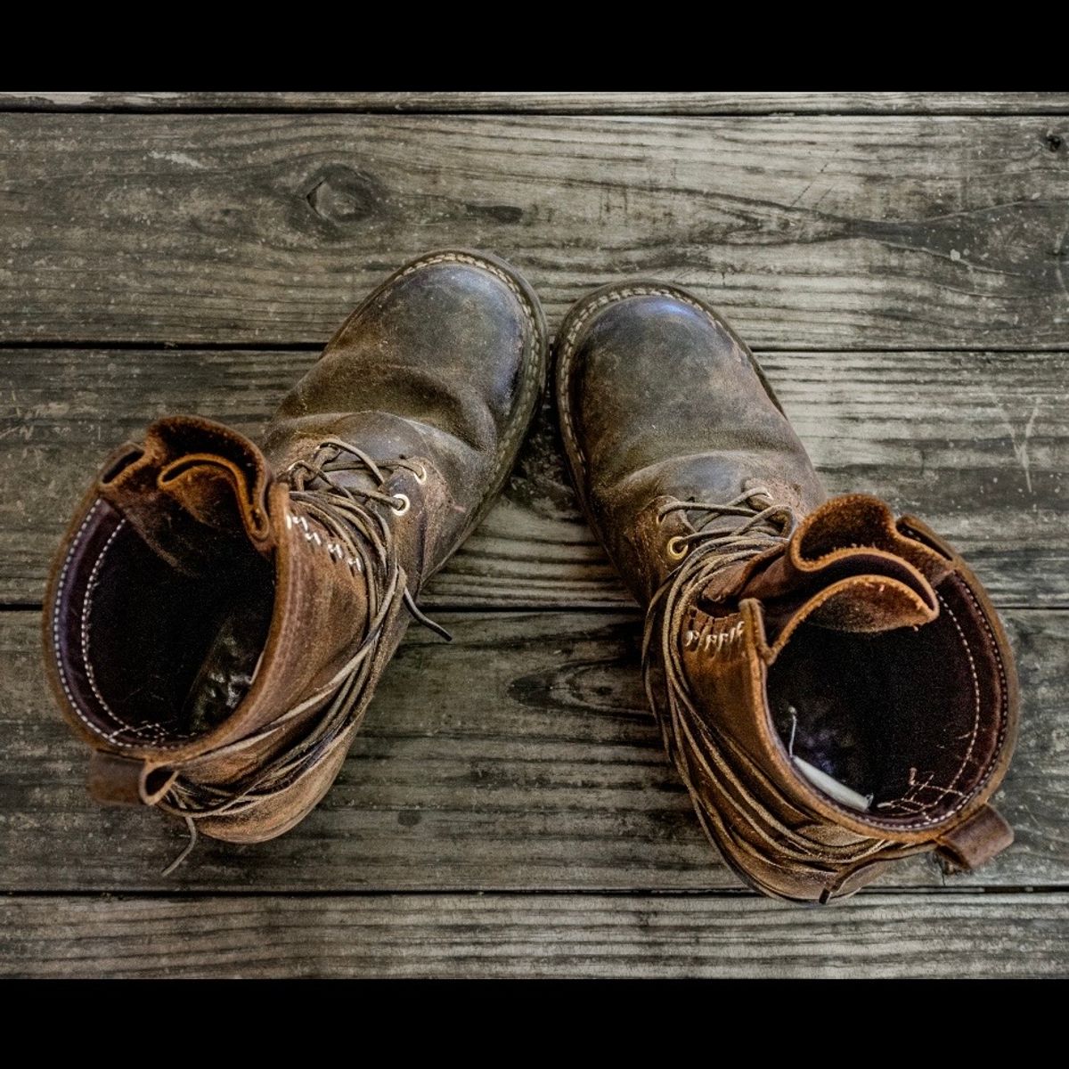 Photo by traceycortez on November 5, 2025 of the Frank's Boots Ground Pounder in Horween Natural Waxed Flesh.