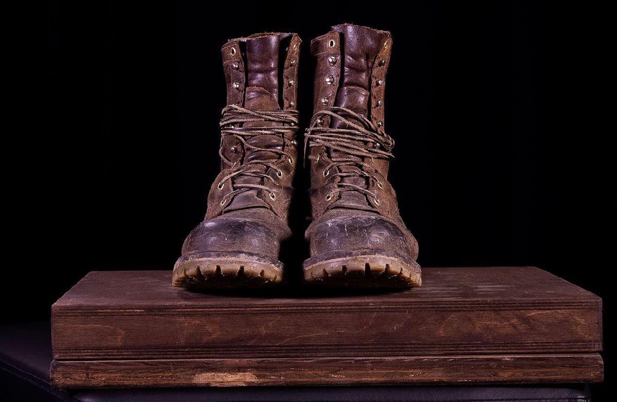 Photo by traceycortez on February 5, 2026 of the Frank's Boots Ground Pounder in Horween Natural Waxed Flesh.