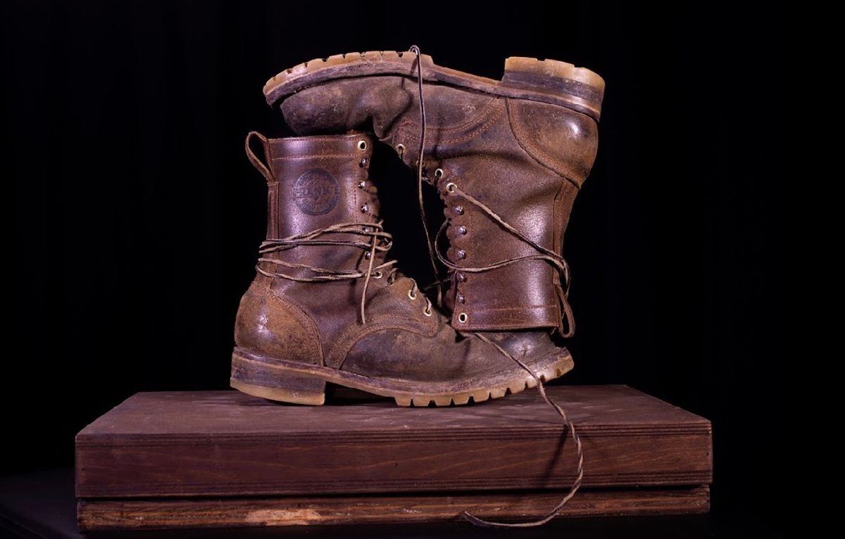 Photo by traceycortez on February 5, 2026 of the Frank's Boots Ground Pounder in Horween Natural Waxed Flesh.