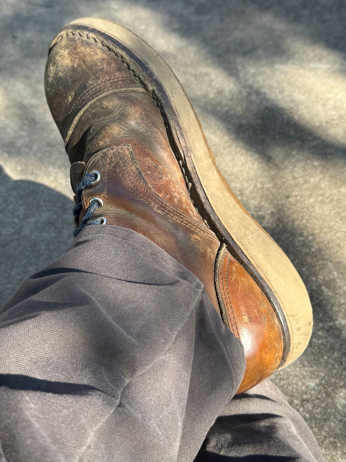 Photo by traceycortez on May 9, 2025 of the Nicks Traveler in Horween Orange Predator.