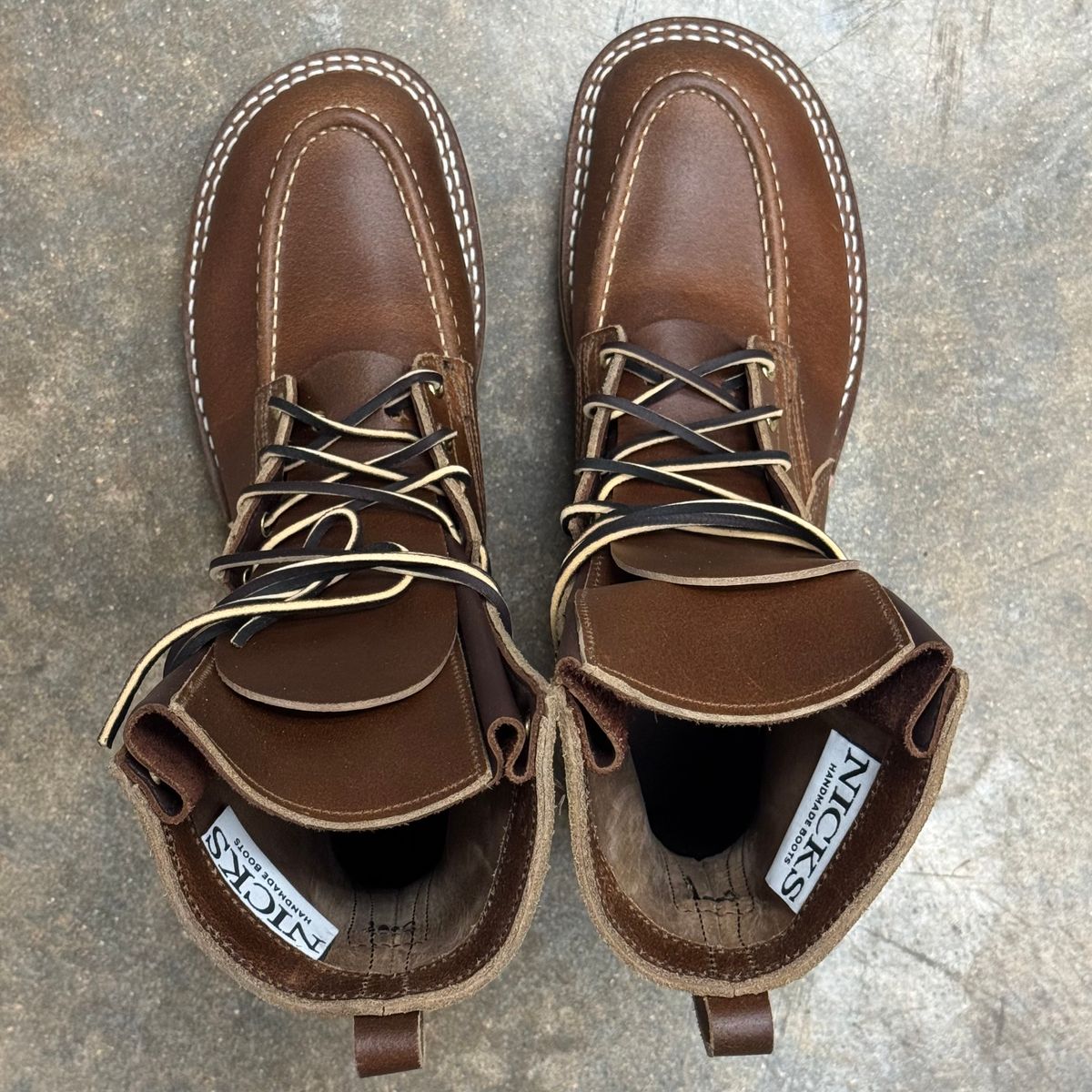 Photo by traceycortez on October 1, 2025 of the Nicks Moc Toe HD in Horween Ember Waxed flesh.