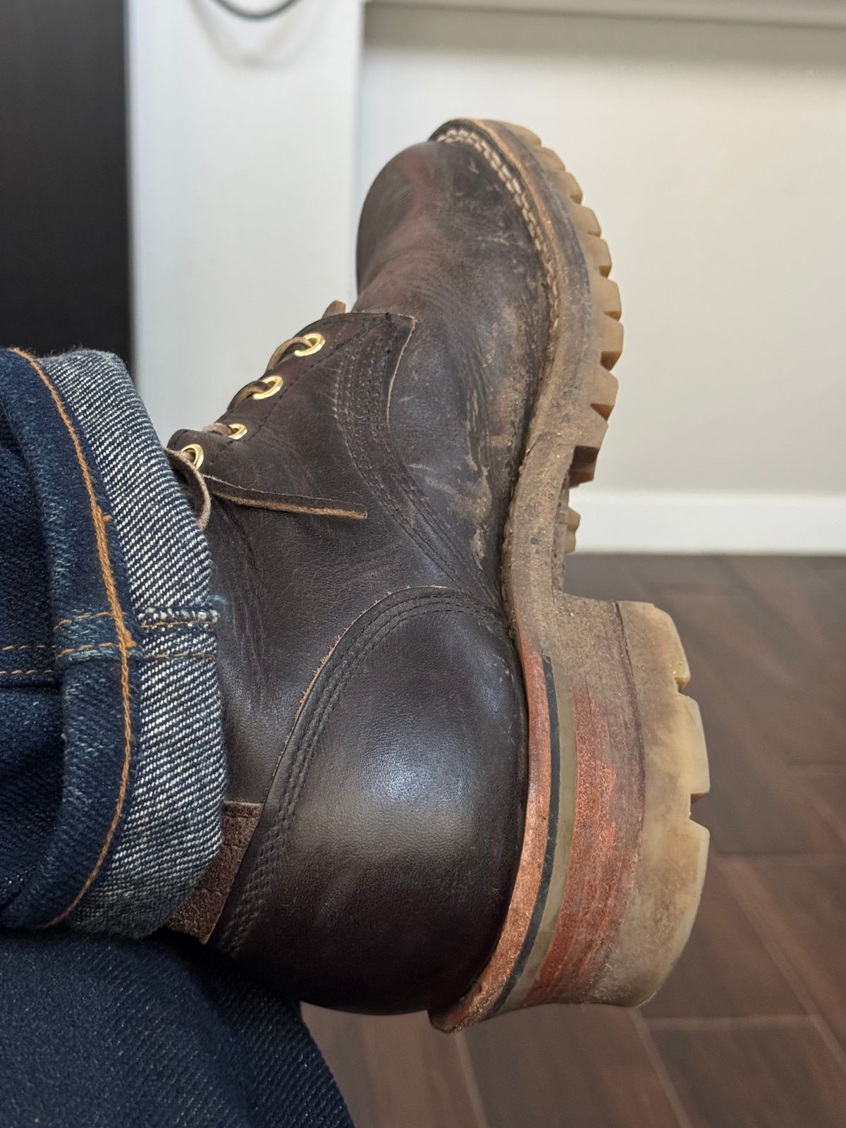 Photo by traceycortez on October 25, 2024 of the Frank's Boots Type 1 Commander in Horween Black Teacore Cypress & Horween Natural Waxed Flesh.