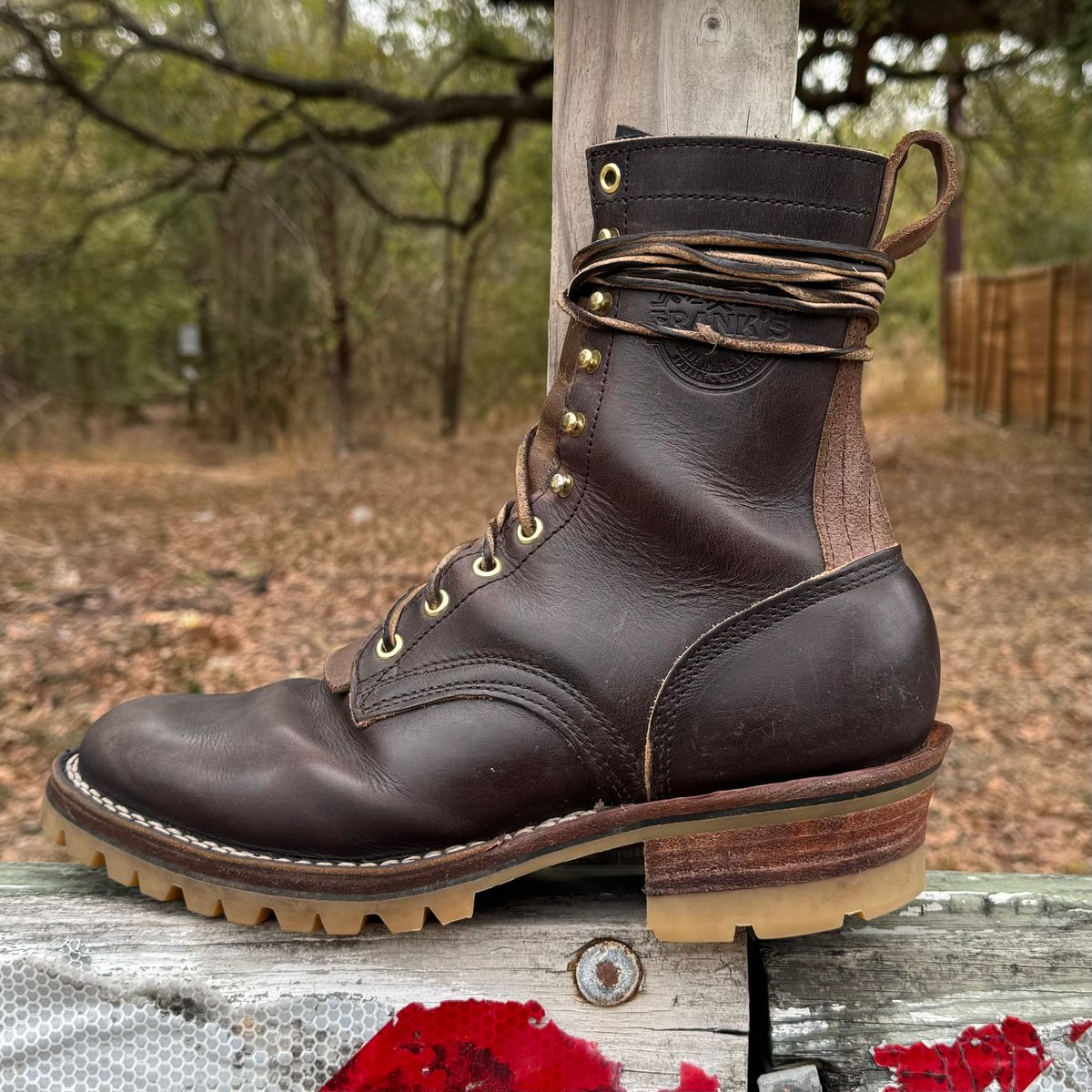 Photo by traceycortez on November 5, 2024 of the Frank's Boots Type 1 Commander in Horween Black Teacore Cypress & Horween Natural Waxed Flesh.