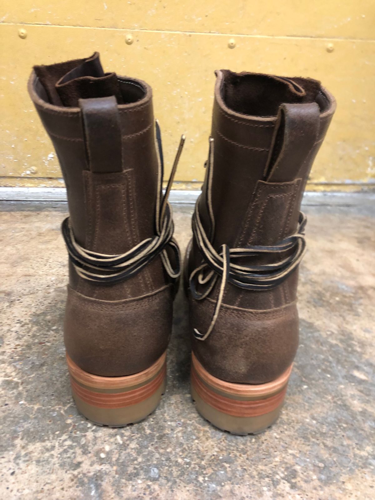 Photo by traceycortez on October 10, 2023 of the Frank's Boots Ground Pounder in Horween Natural Waxed Flesh.