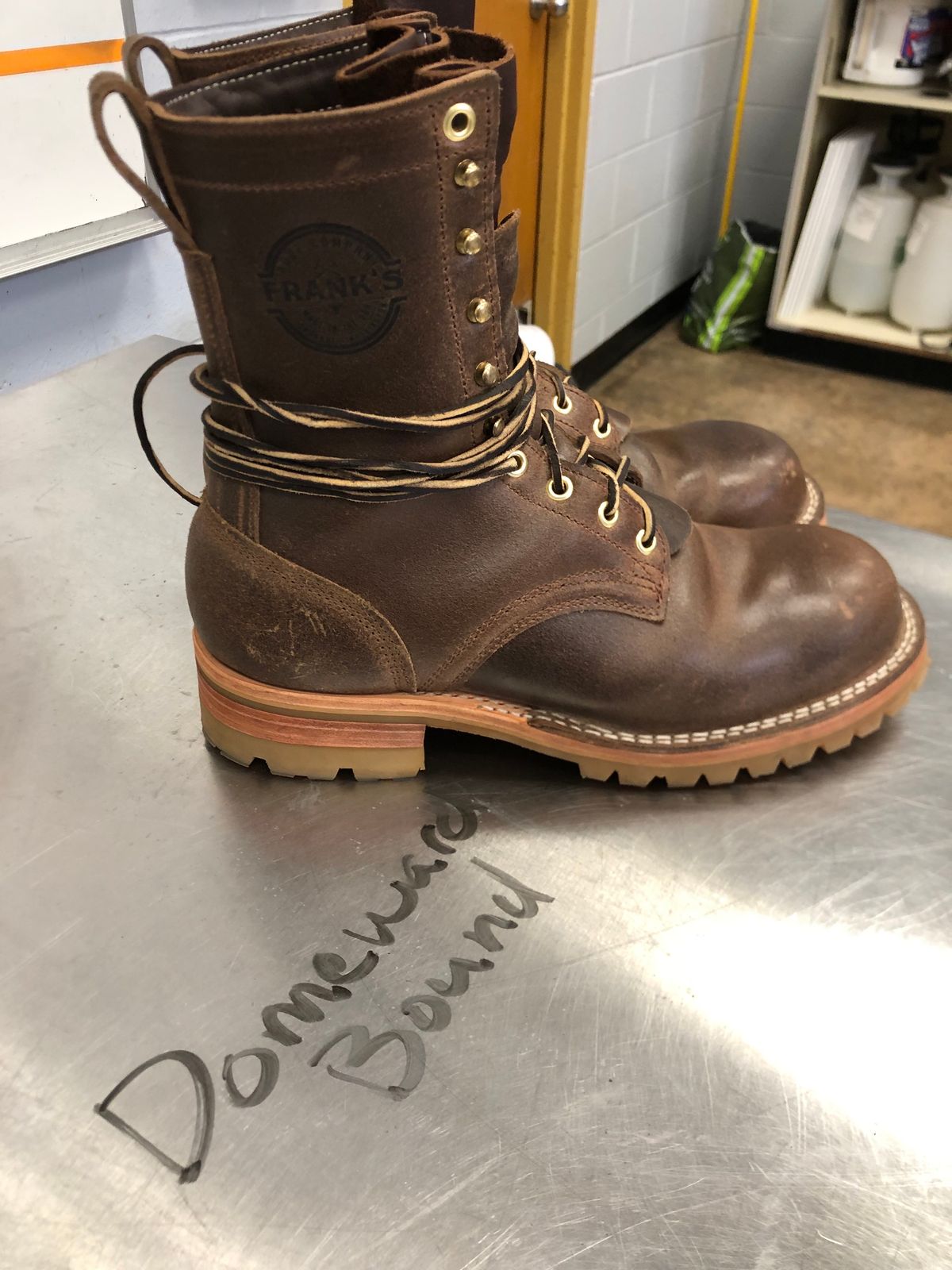 Photo by traceycortez on October 10, 2023 of the Frank's Boots Ground Pounder in Horween Natural Waxed Flesh.