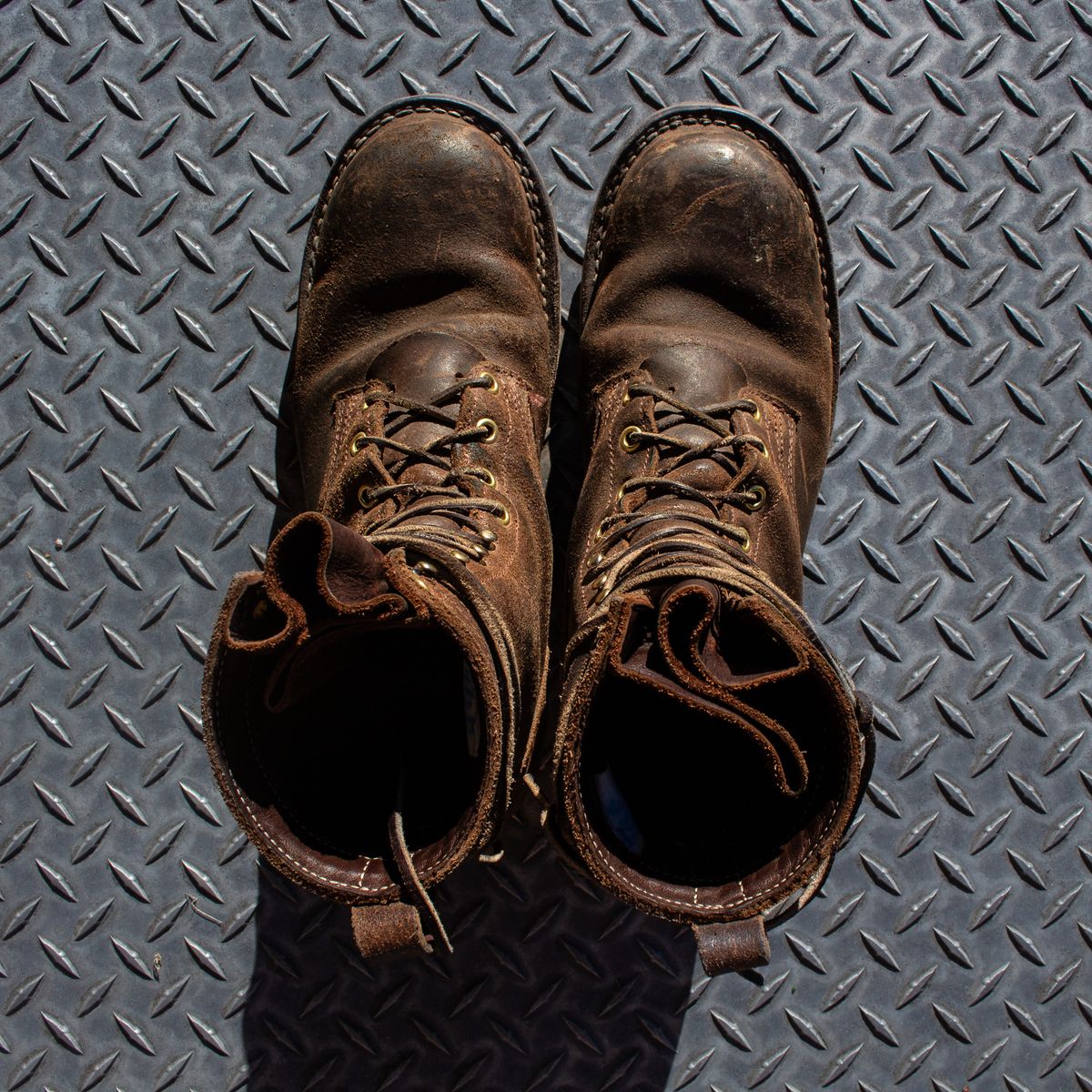 Photo by traceycortez on December 4, 2023 of the Frank's Boots Ground Pounder in Horween Natural Waxed Flesh.