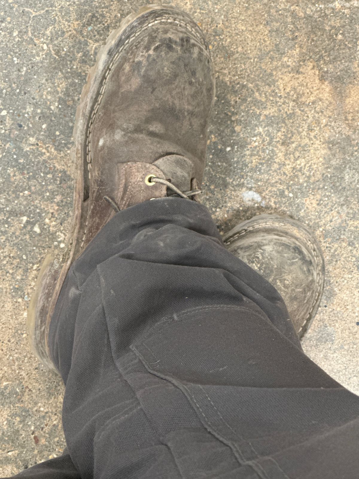 Photo by traceycortez on January 18, 2024 of the Frank's Boots Ground Pounder in Horween Natural Waxed Flesh.