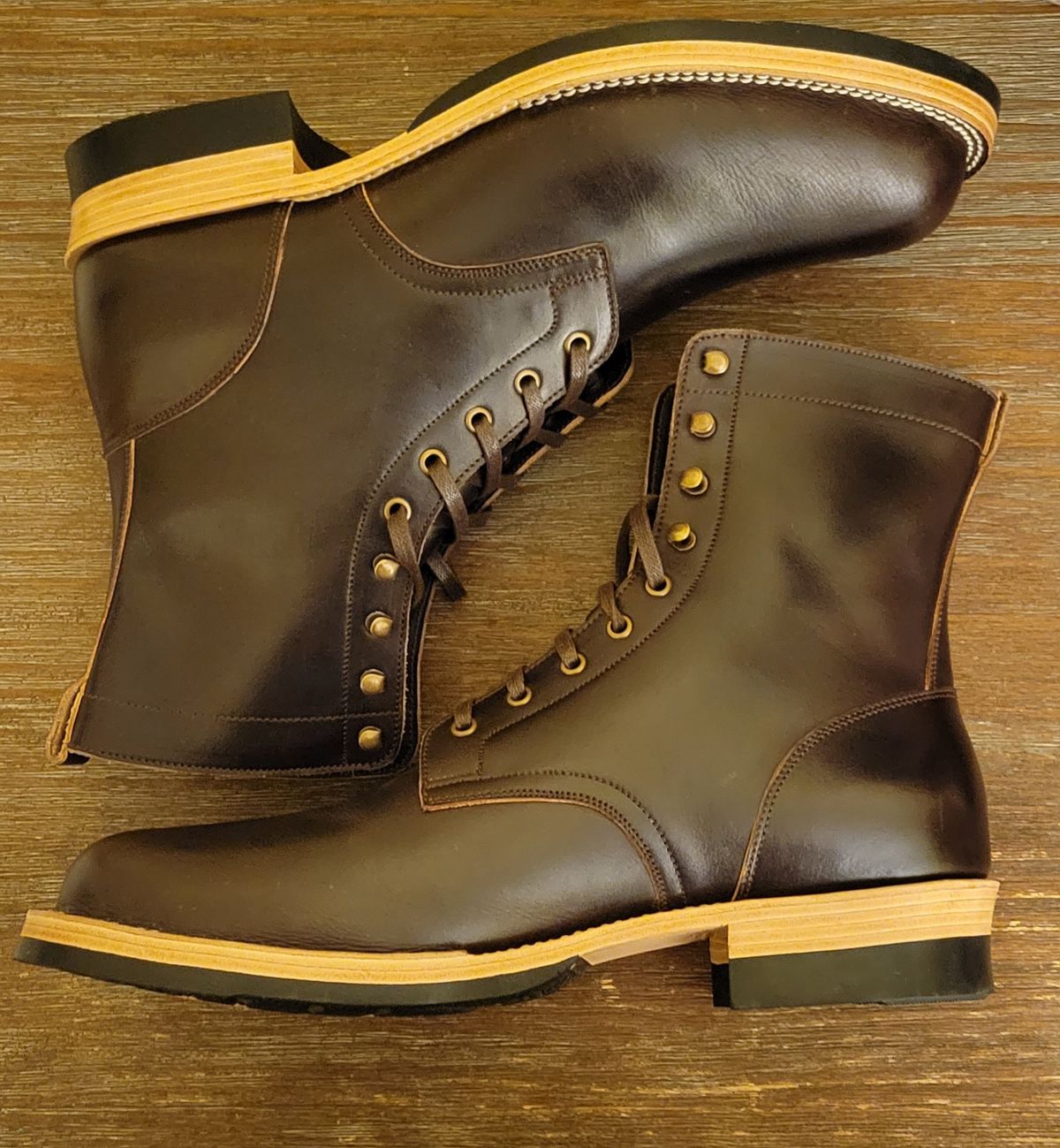 Photo by speedlacer on November 14, 2023 of the Jakkrabbits Field Boots in Indonesian Natural Veg Tan.