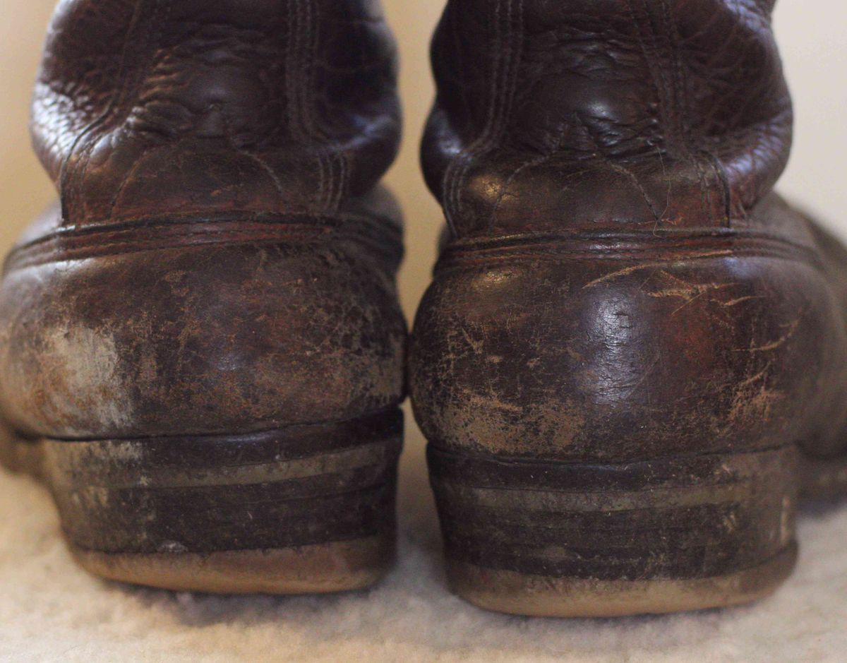 Photo by speedlacer on November 3, 2024 of the JK Boots Superduty in Unknown Material.