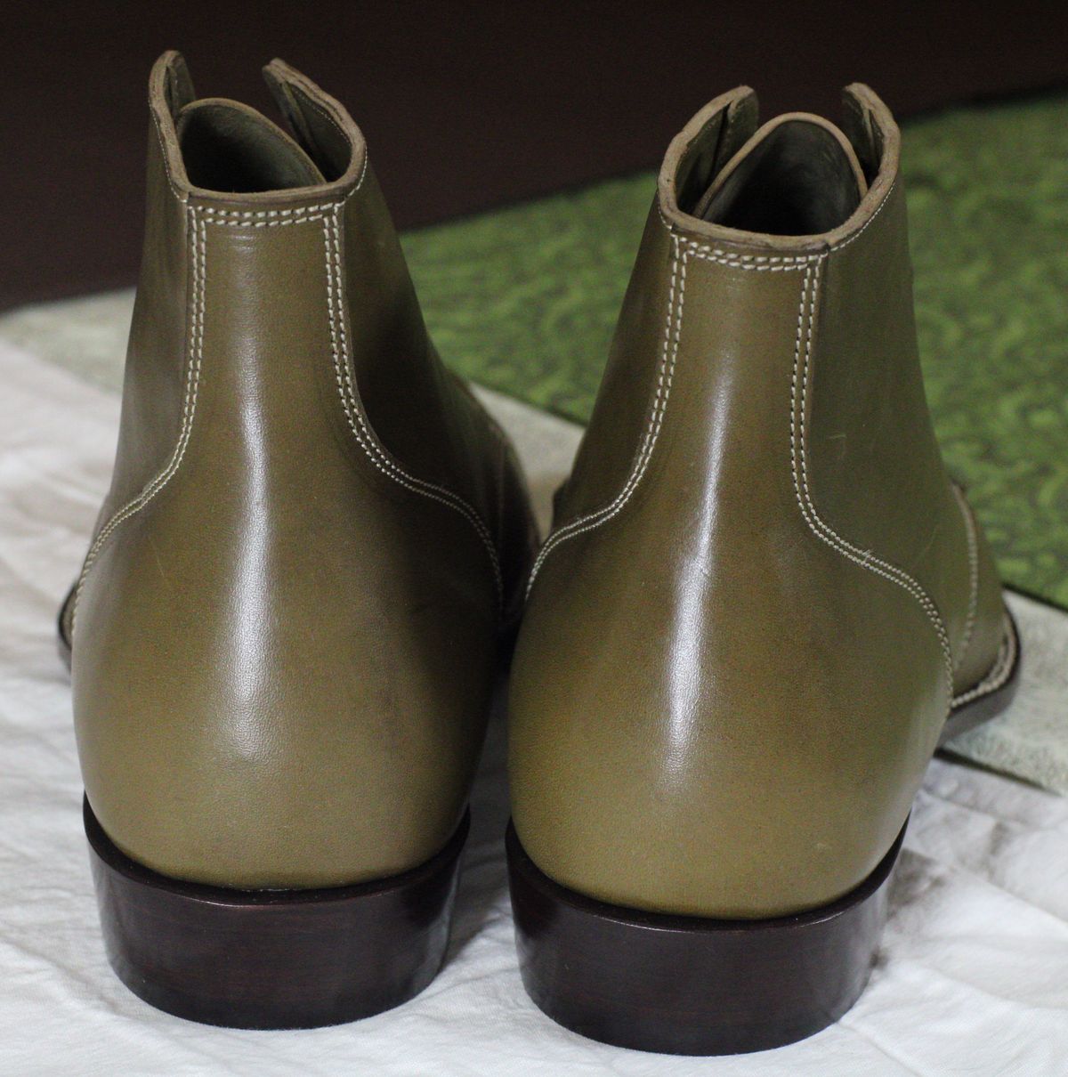 Photo by speedlacer on November 4, 2024 of the Jakkrabbits Officer Boots in Maryam Salvia Horsebutt.