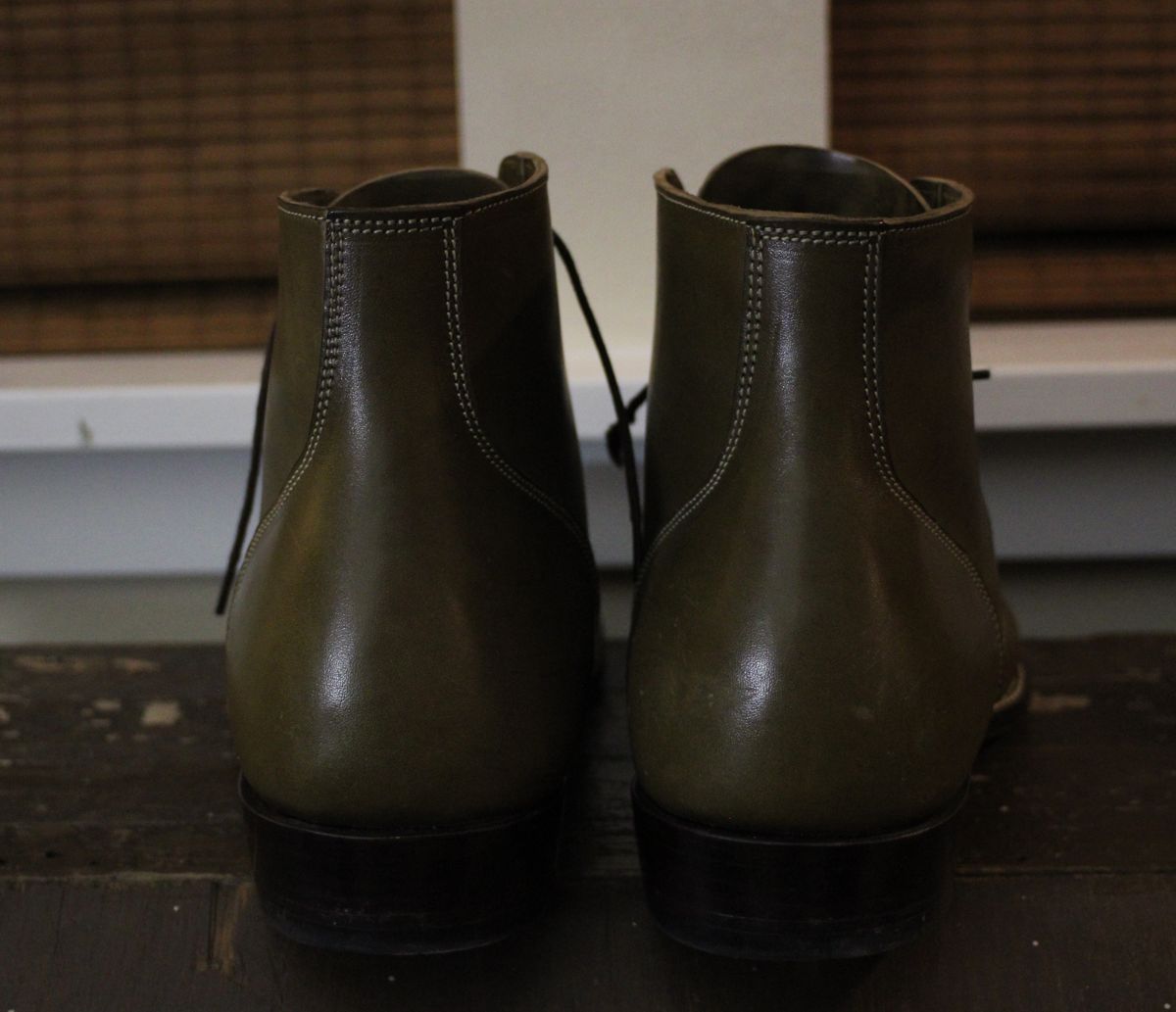 Photo by speedlacer on December 5, 2024 of the Jakkrabbits Officer Boots in Maryam Salvia Horsebutt.