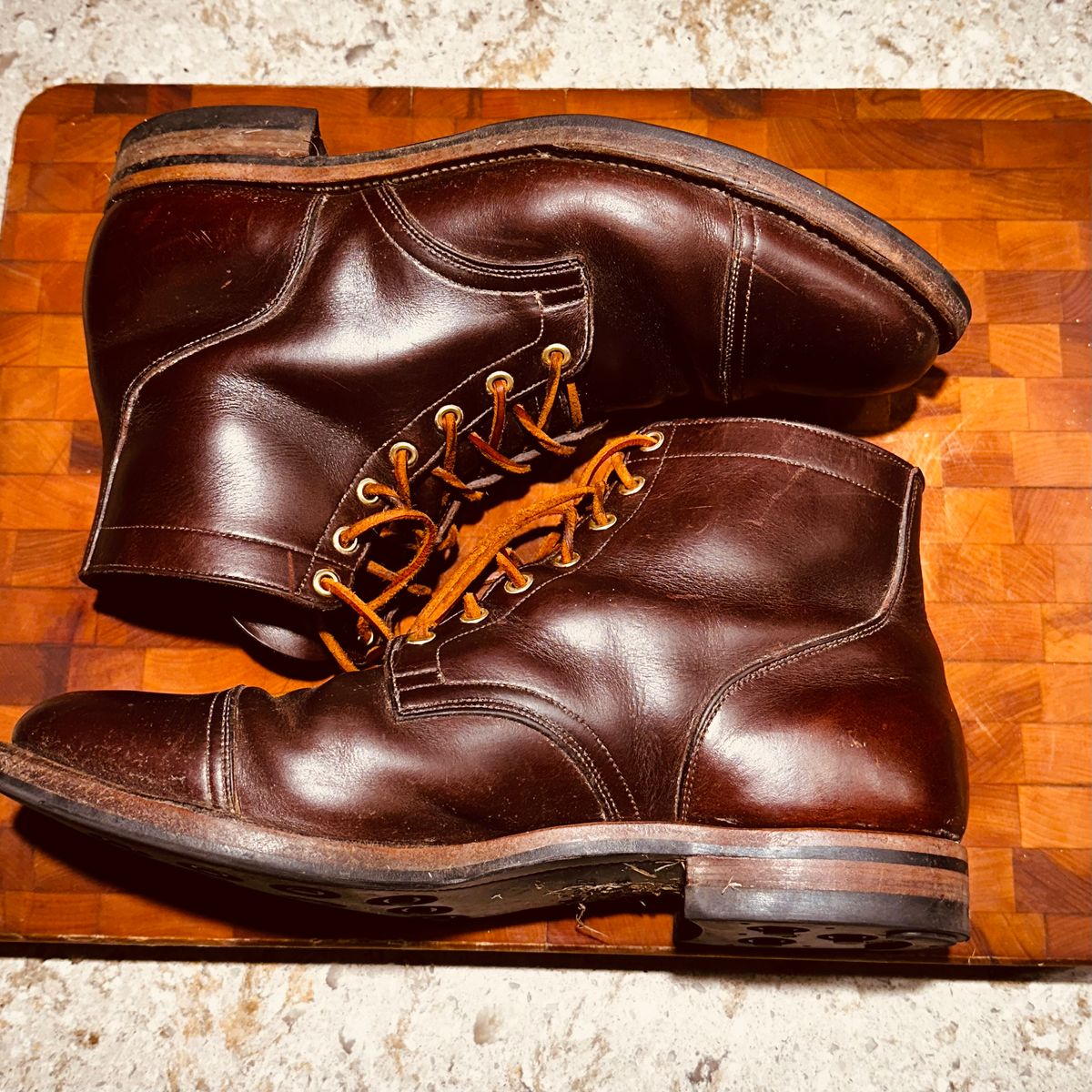 Photo by tippytoes on November 6, 2025 of the Viberg Service Boot in Horween Brown Chromexcel.