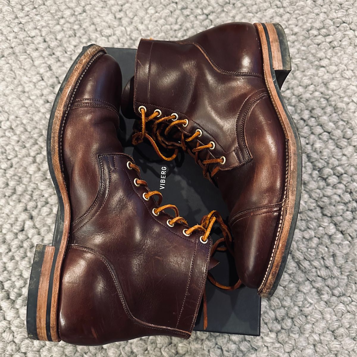 Photo by tippytoes on February 6, 2024 of the Viberg Service Boot in Horween Brown Chromexcel.