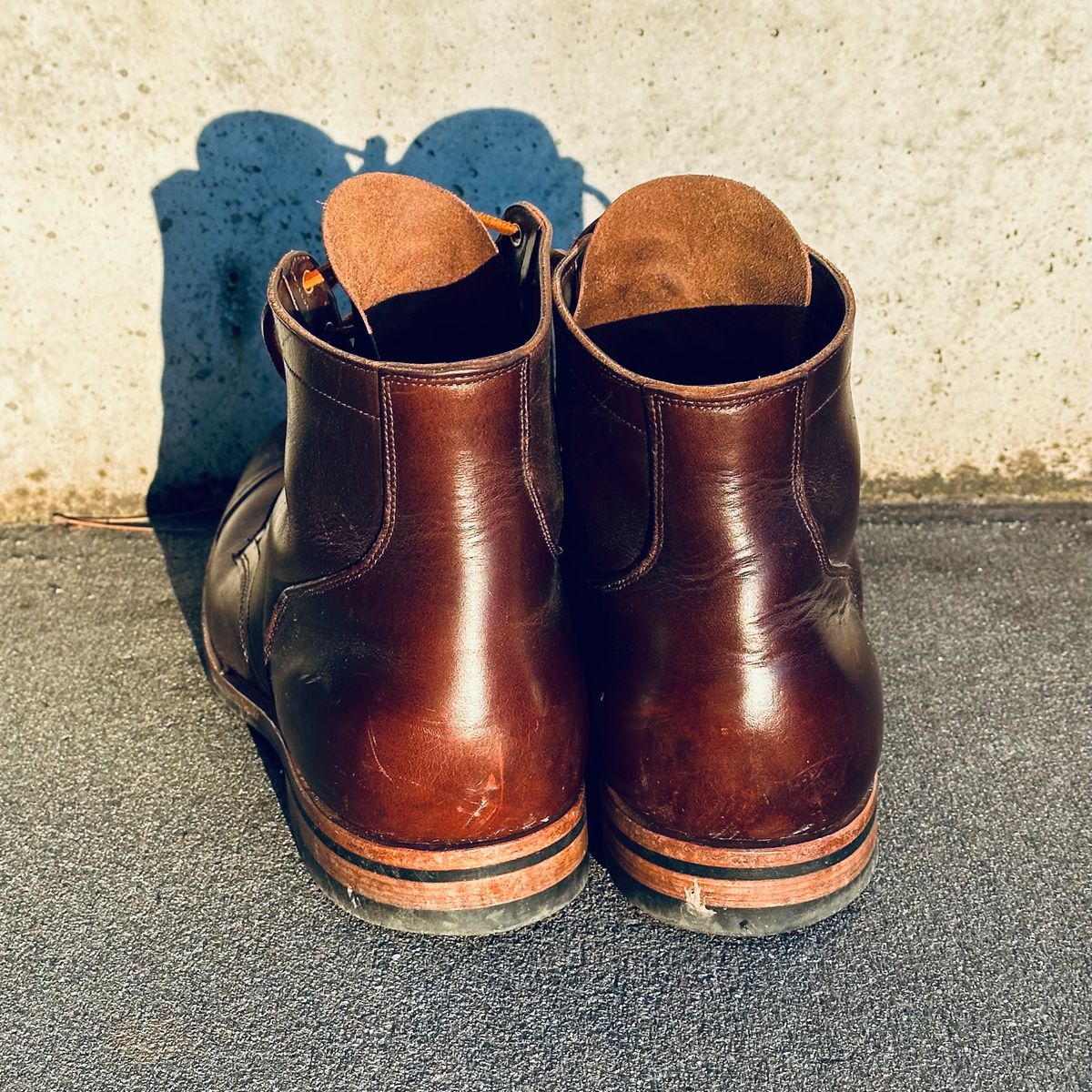 Photo by tippytoes on March 6, 2024 of the Viberg Service Boot in Horween Brown Chromexcel.
