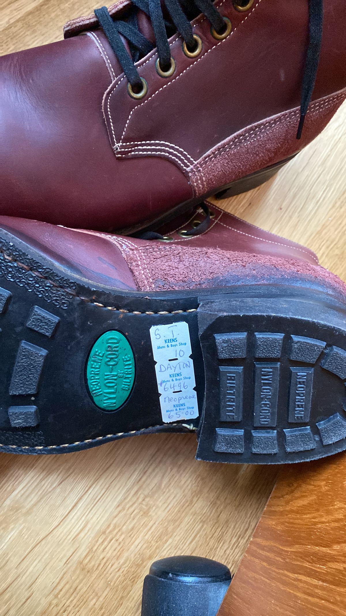 Photo by Benito on November 5, 2022 of the Dayton Boots 9496 Steel Toe in Unknown Leather.