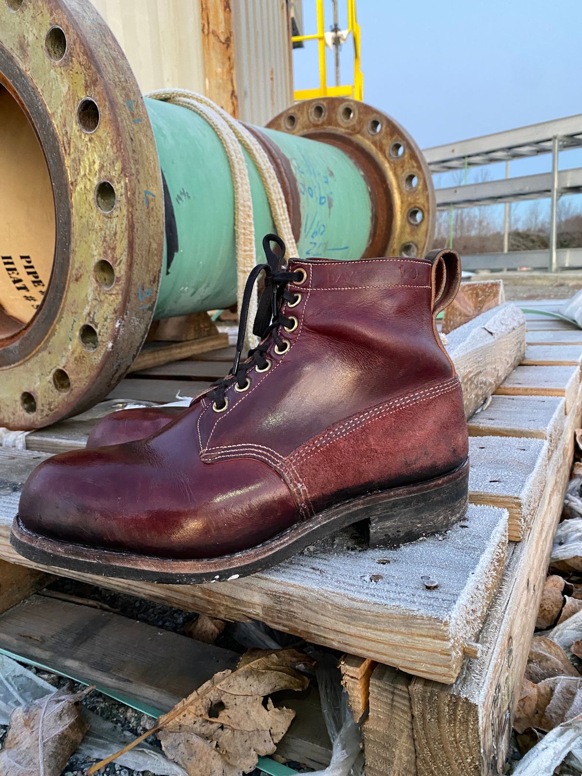 Photo by Benito on December 5, 2022 of the Dayton Boots 9496 Steel Toe in Unknown Leather.
