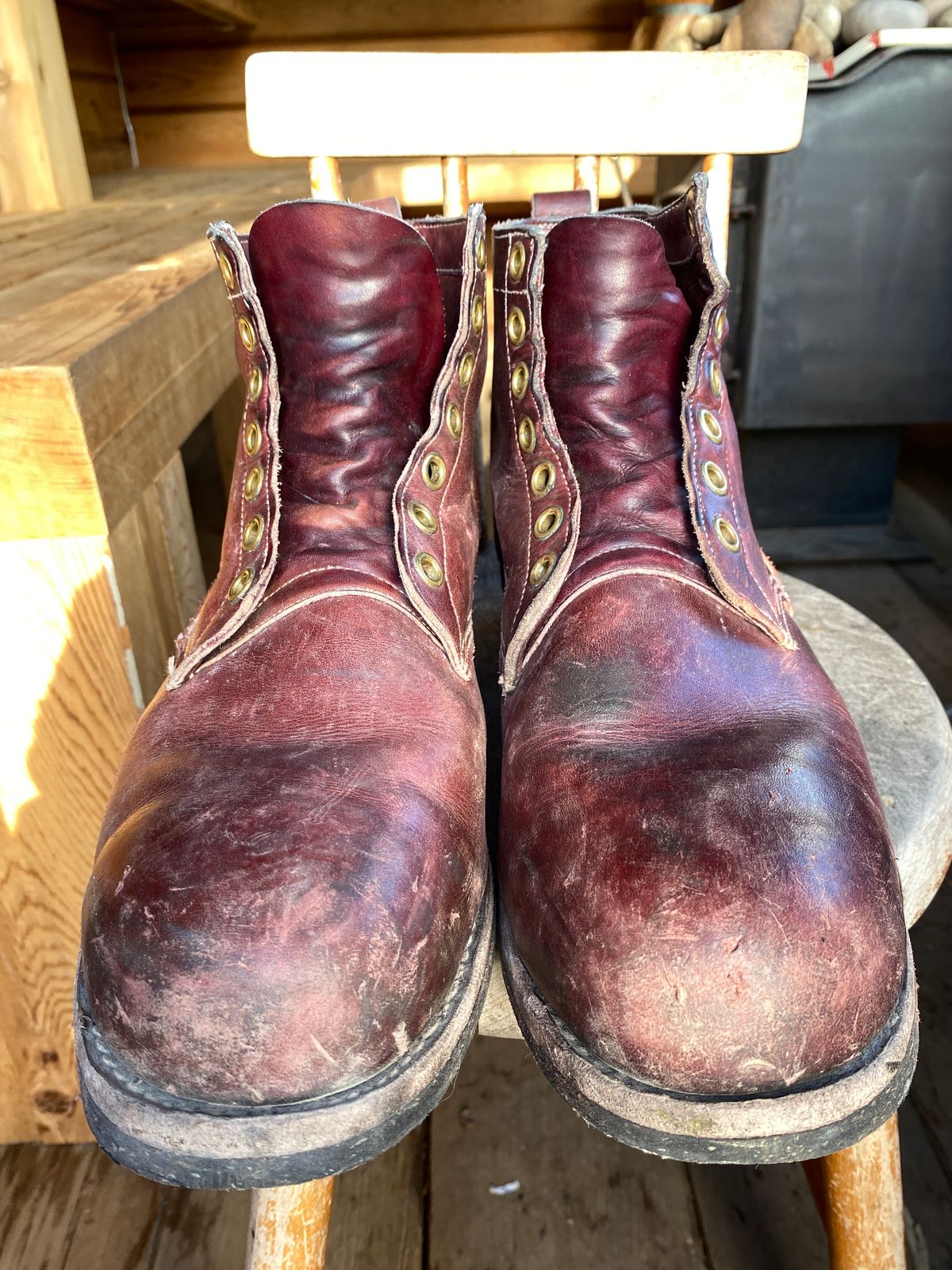 Photo by Benito on January 2, 2023 of the Dayton Boots 9496 Steel Toe in Unknown Leather.