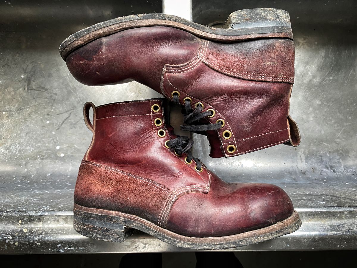 Photo by Benito on March 5, 2023 of the Dayton Boots 9496 Steel Toe in Unknown Leather.