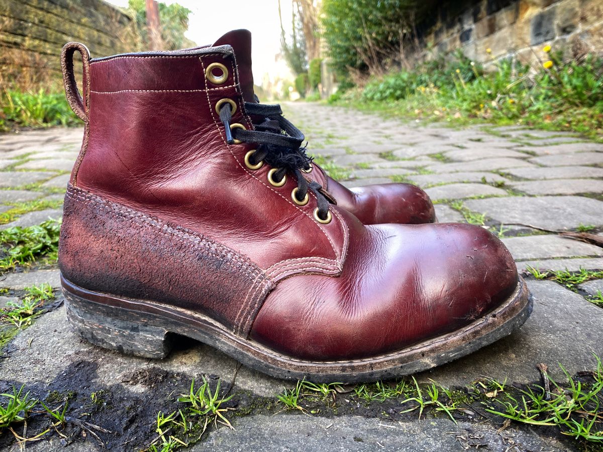 Photo by Benito on April 3, 2023 of the Dayton Boots 9496 Steel Toe in Unknown Leather.