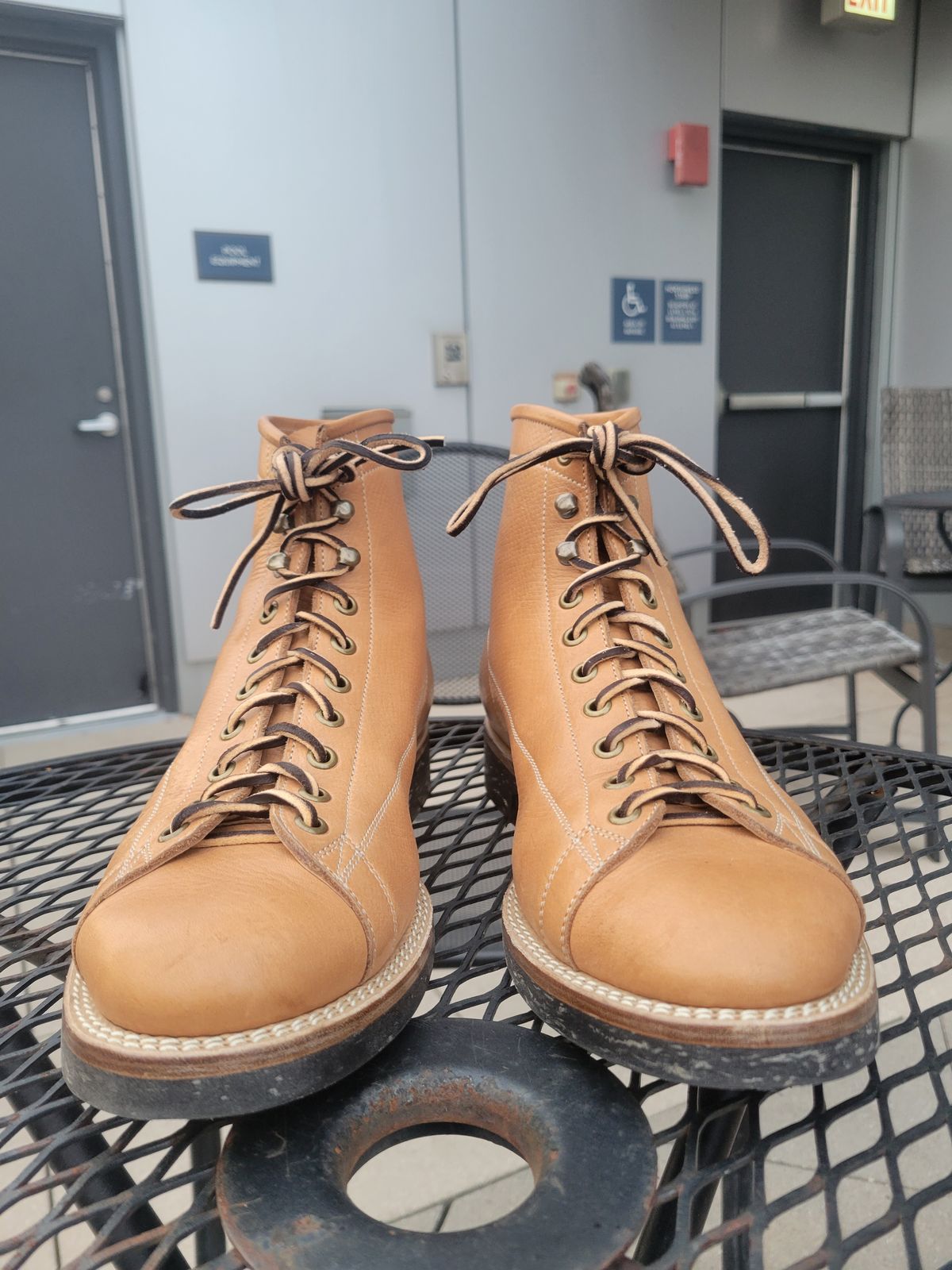 Photo by sacerdos9287 on November 6, 2023 of the Onderhoud LCV02 Monkey Boot in Horween Natural Pioneer Reindeer.