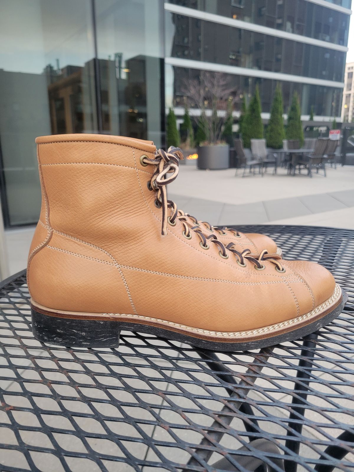 Photo by sacerdos9287 on November 6, 2023 of the Onderhoud LCV02 Monkey Boot in Horween Natural Pioneer Reindeer.