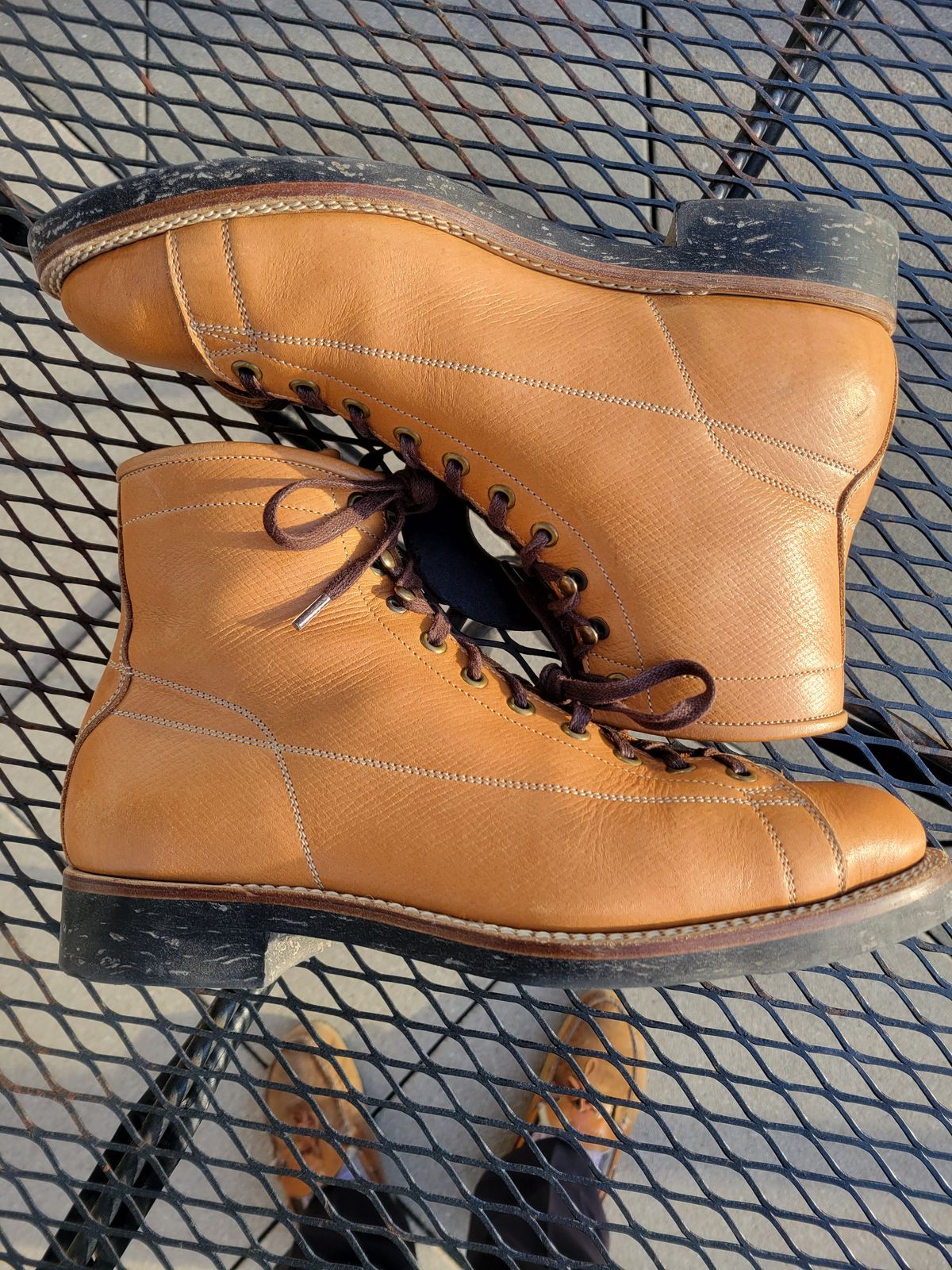 Photo by sacerdos9287 on January 6, 2024 of the Onderhoud LCV02 Monkey Boot in Horween Natural Pioneer Reindeer.