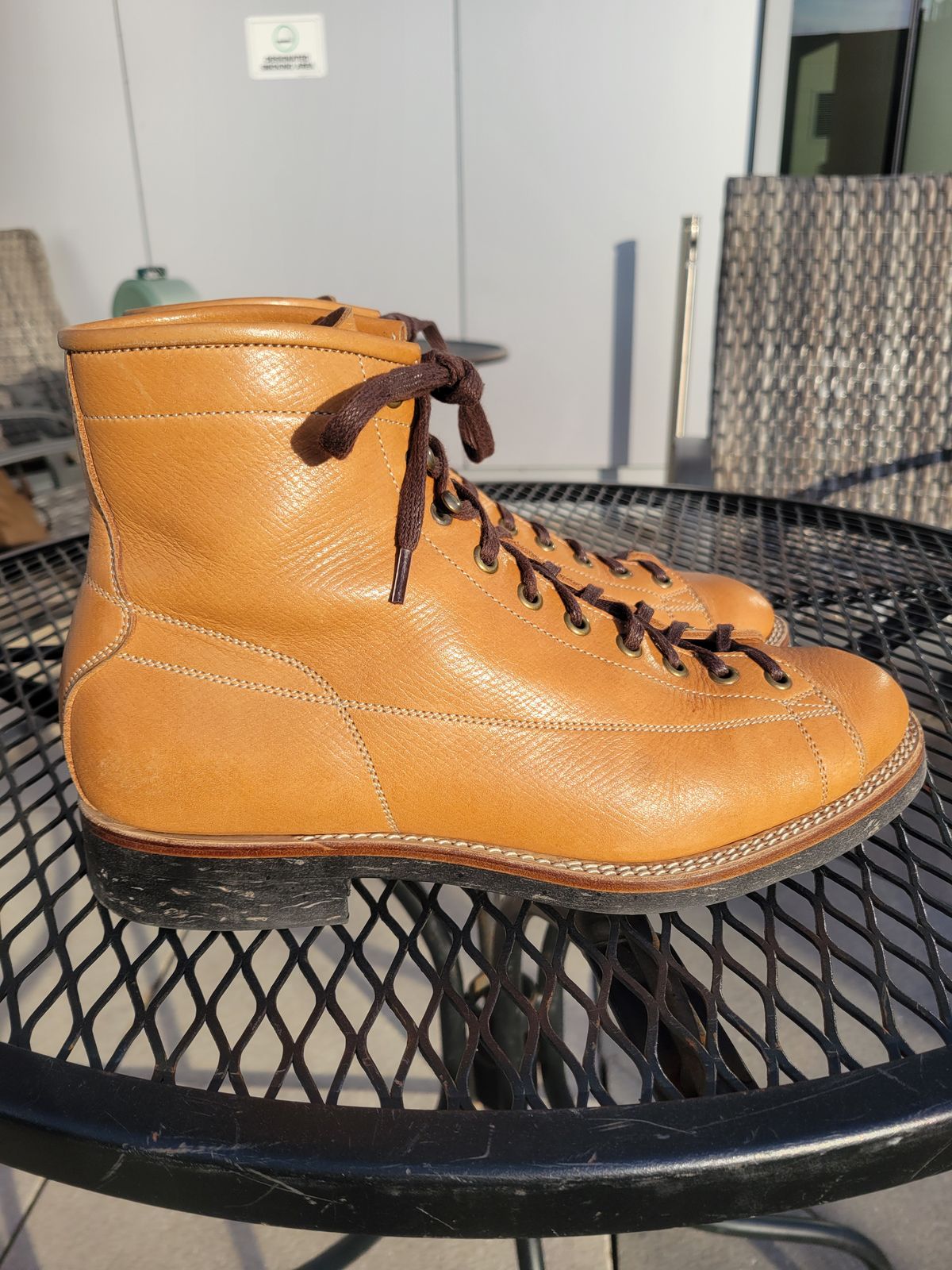 Photo by sacerdos9287 on January 6, 2024 of the Onderhoud LCV02 Monkey Boot in Horween Natural Pioneer Reindeer.