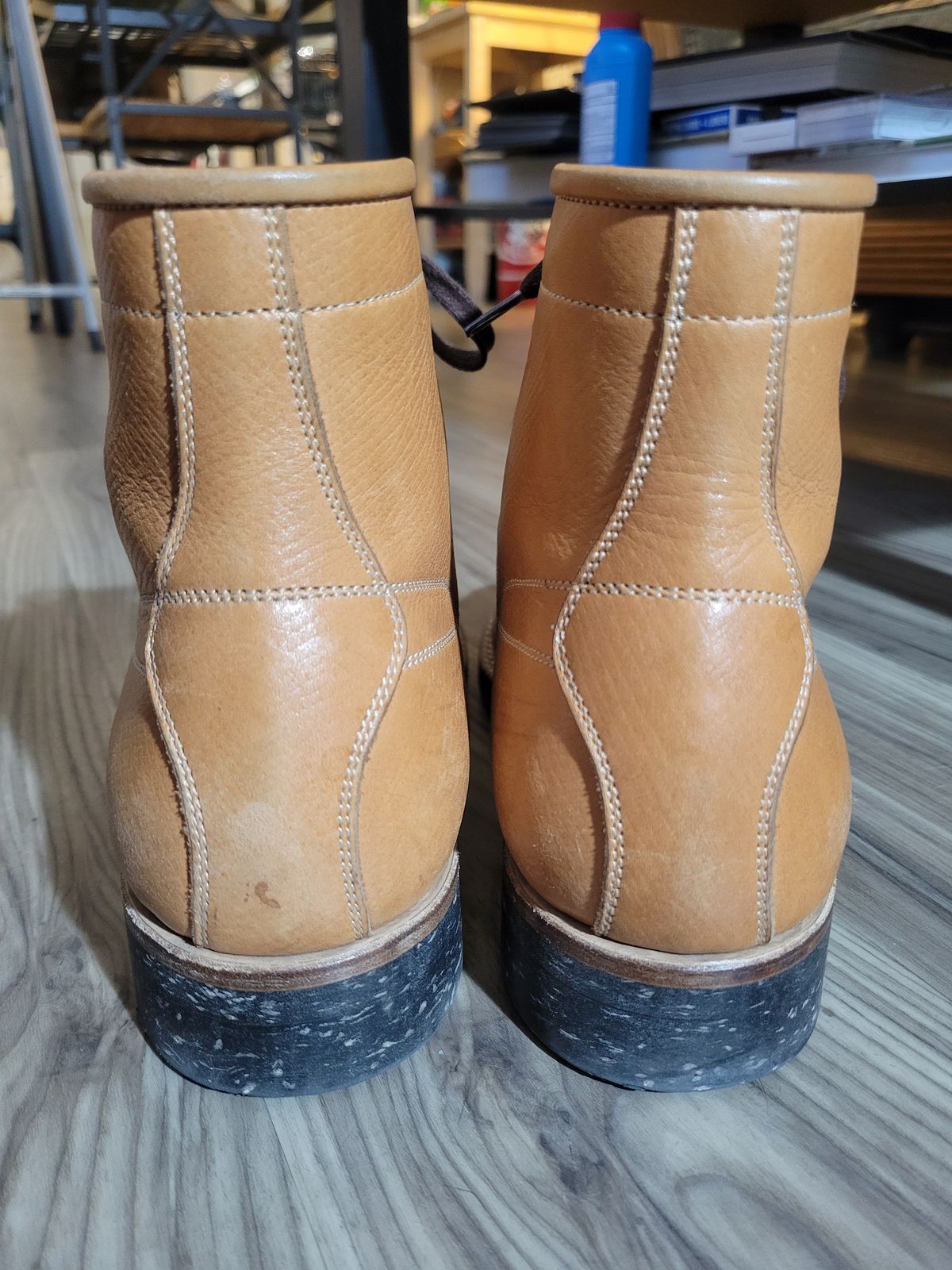 Photo by sacerdos9287 on February 6, 2024 of the Onderhoud LCV02 Monkey Boot in Horween Natural Pioneer Reindeer.