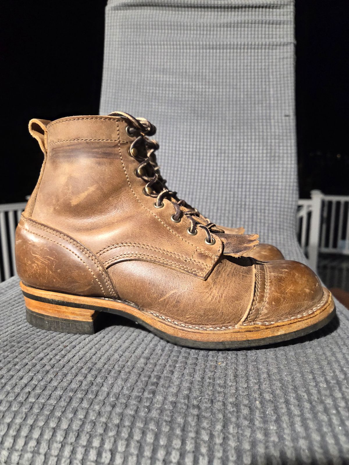 Photo by cherninhvac7997 on November 6, 2025 of the Drew's Boots 6-Inch Contractor in Rowdy Smooth.