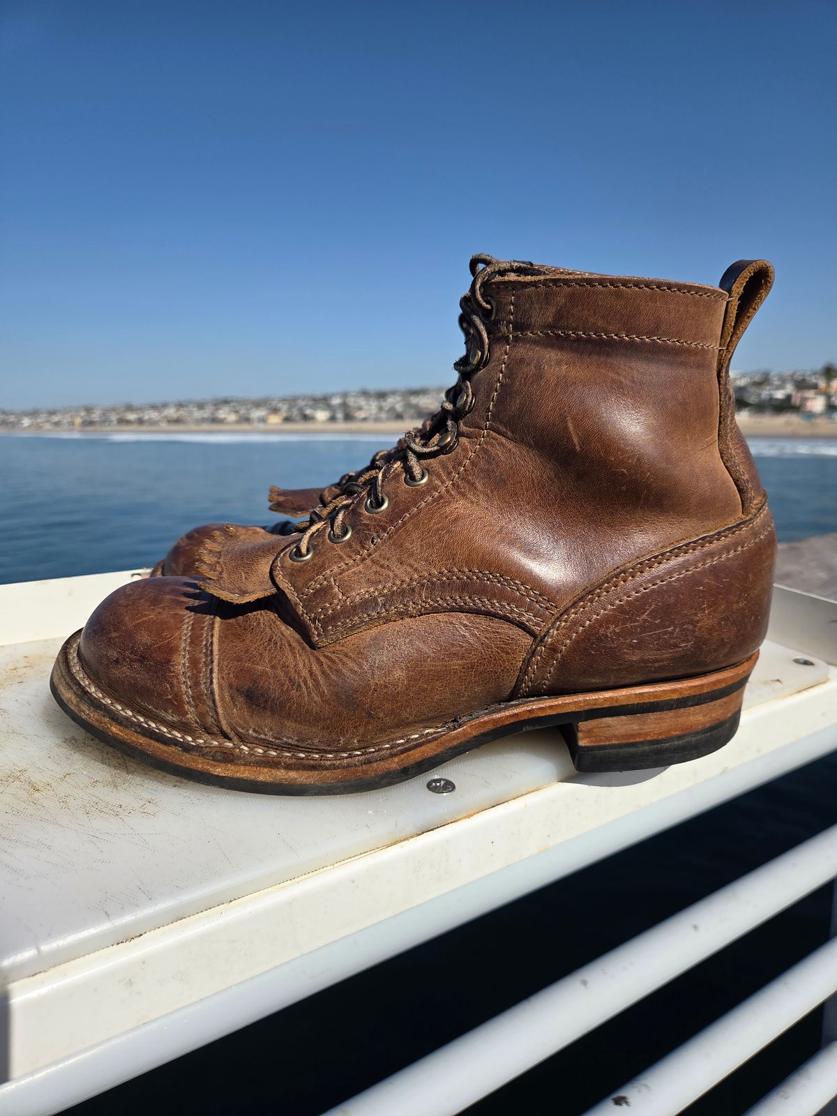 Photo by cherninhvac7997 on February 1, 2026 of the Drew's Boots 6-Inch Contractor in Rowdy Smooth.