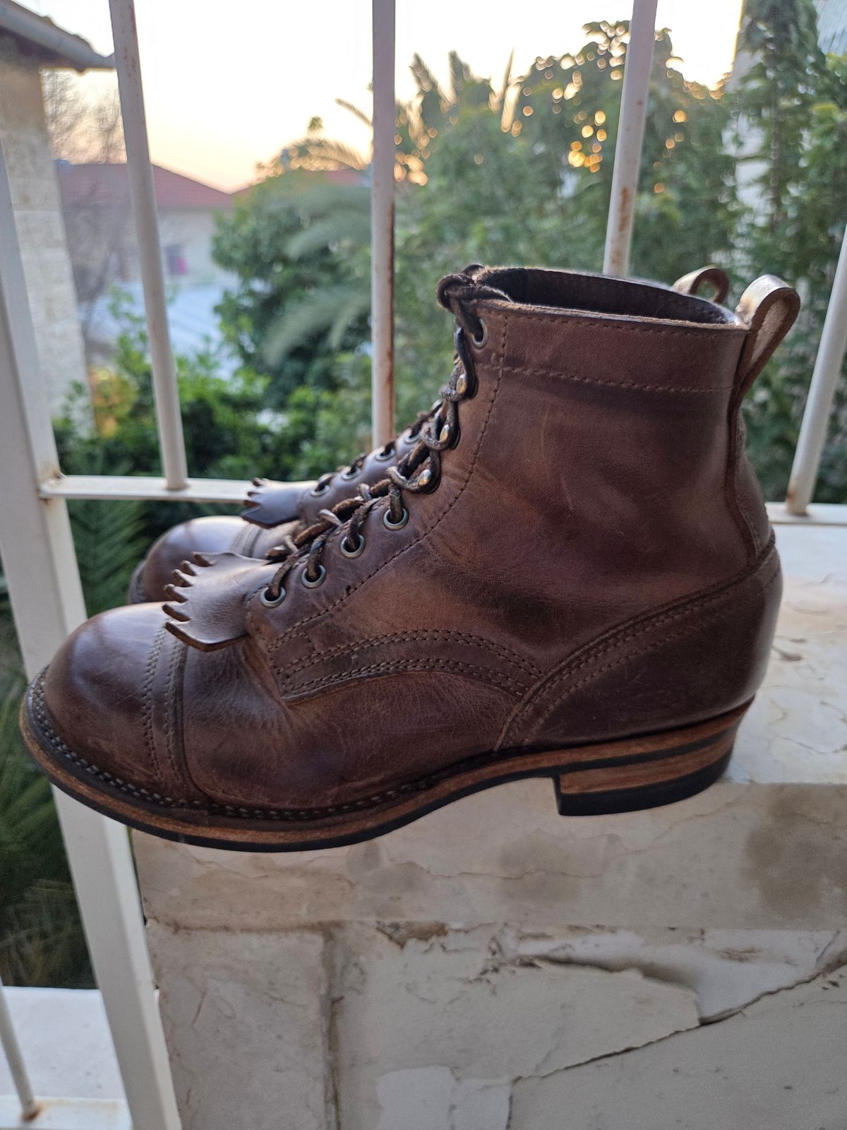 Photo by cherninhvac7997 on March 5, 2026 of the Drew's Boots 6-Inch Contractor in Rowdy Smooth.