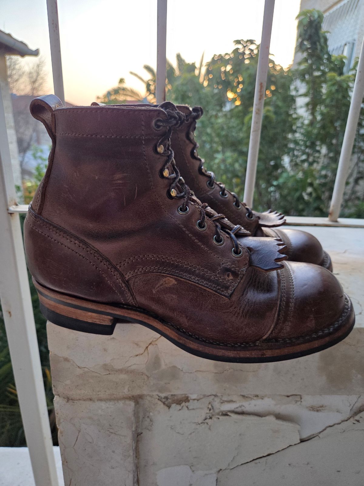 Photo by cherninhvac7997 on March 5, 2026 of the Drew's Boots 6-Inch Contractor in Rowdy Smooth.