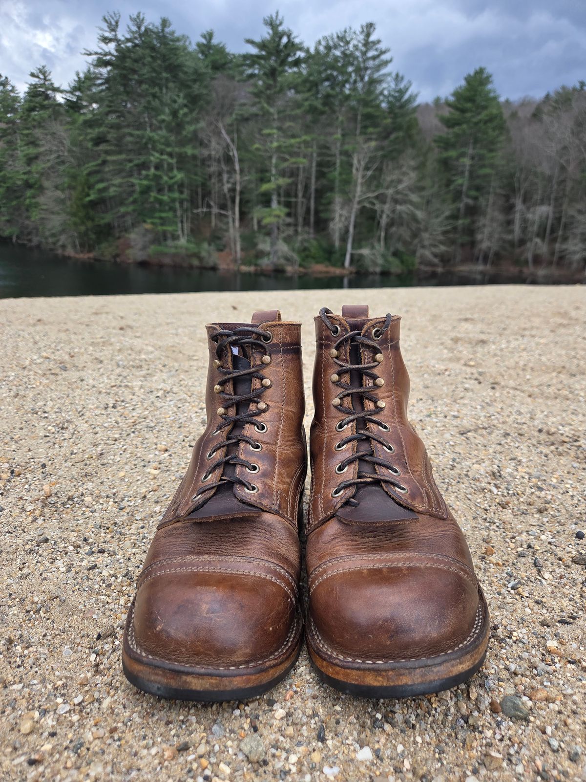 Photo by cherninhvac7997 on April 1, 2026 of the Drew's Boots 6-Inch Contractor in Rowdy Smooth.