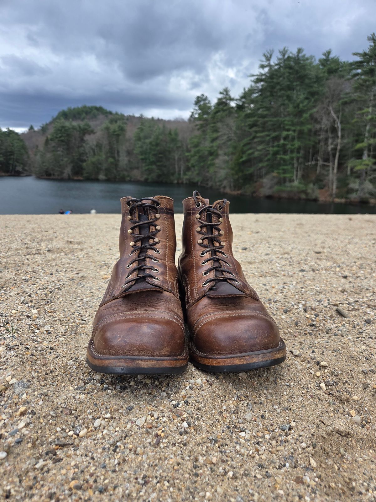 Photo by cherninhvac7997 on April 1, 2026 of the Drew's Boots 6-Inch Contractor in Rowdy Smooth.