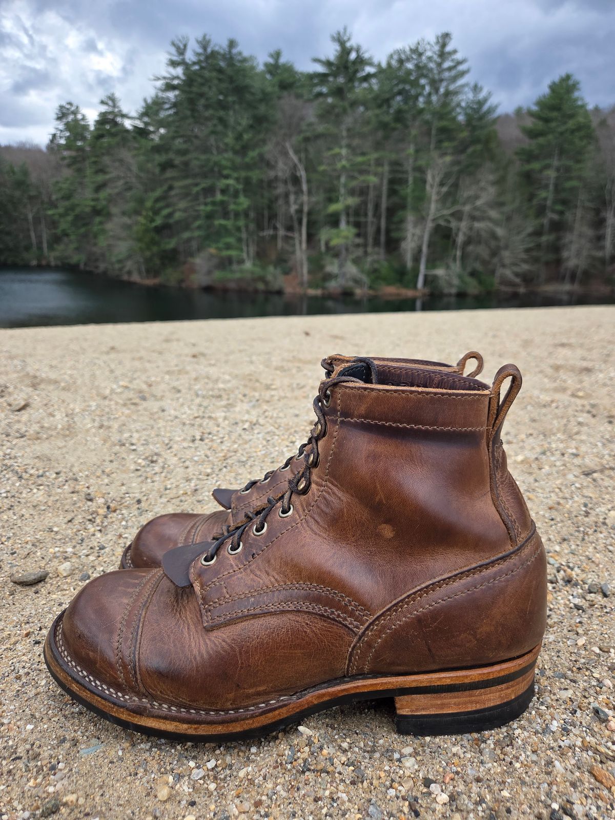 Photo by cherninhvac7997 on April 1, 2026 of the Drew's Boots 6-Inch Contractor in Rowdy Smooth.