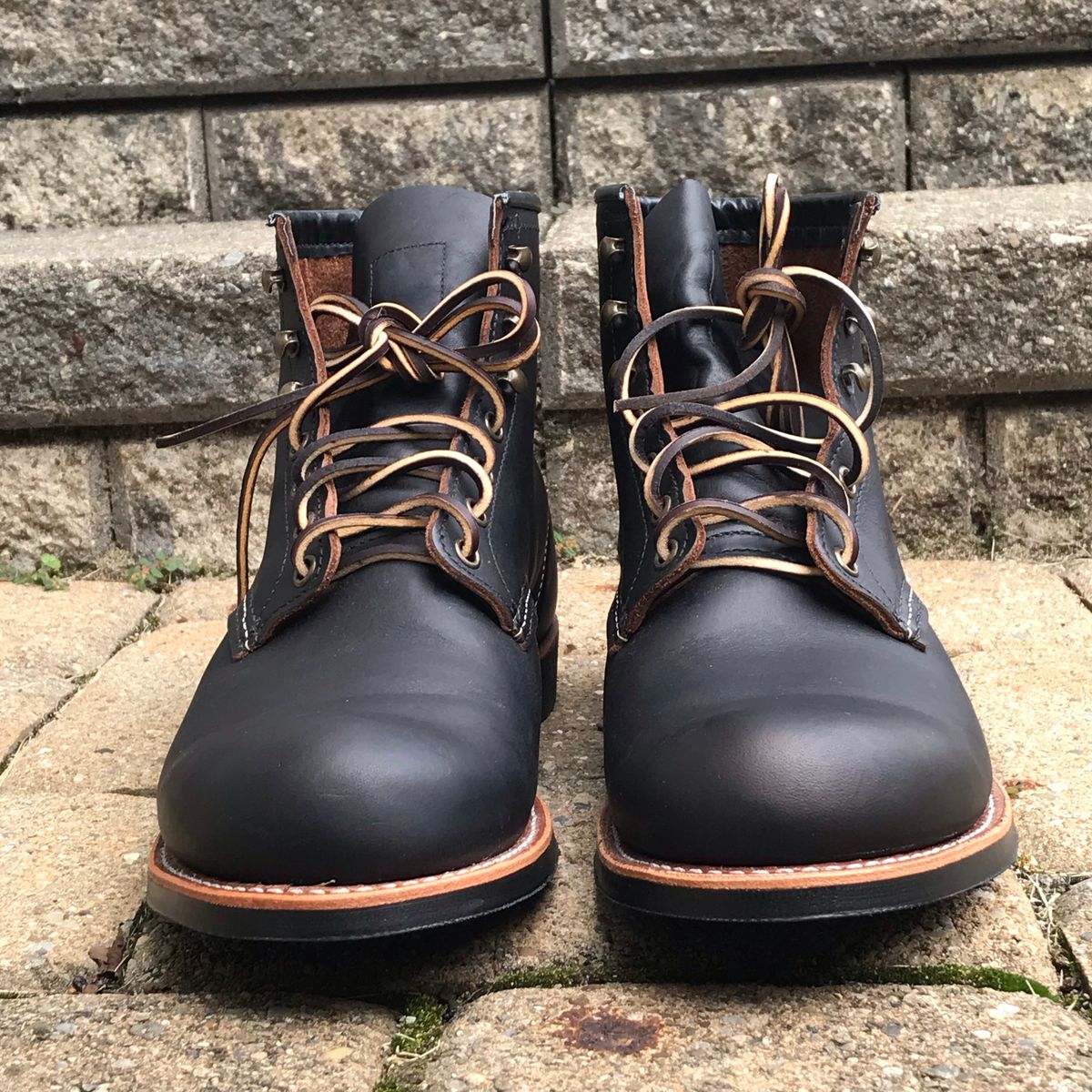 Photo by ifthebootfits on October 1, 2022 of the Red Wing Blacksmith in S.B. Foot Black Prairie.