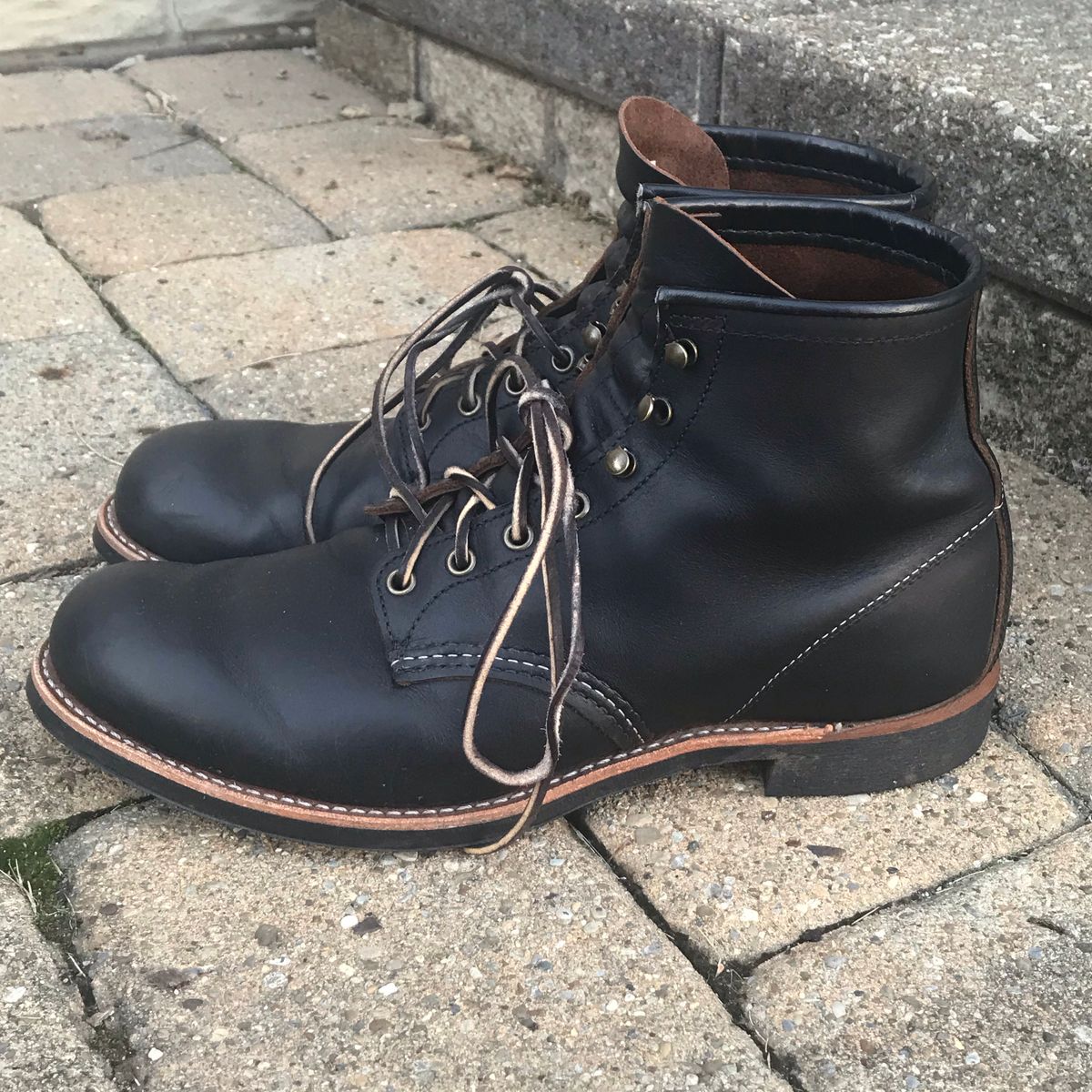 Photo by ifthebootfits on November 4, 2022 of the Red Wing Blacksmith in S.B. Foot Black Prairie.