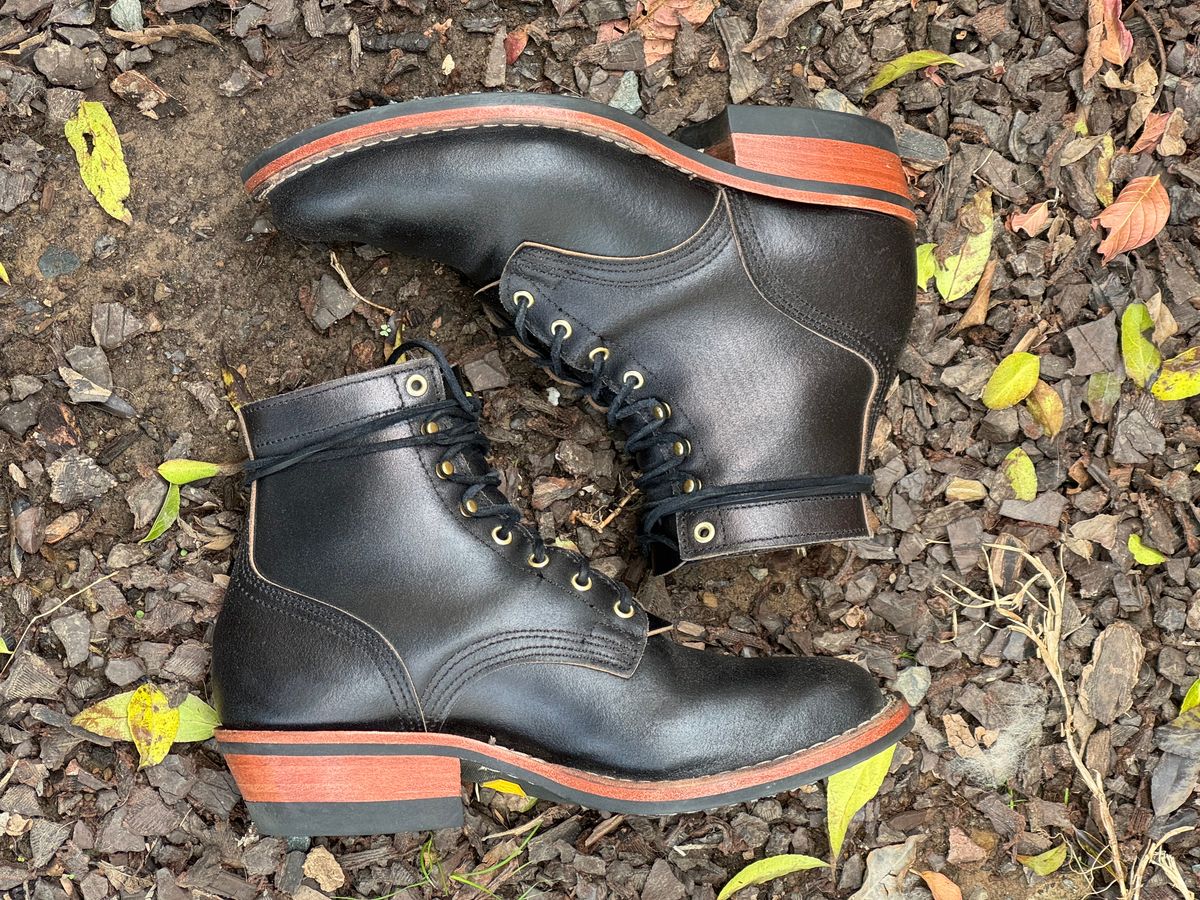 Photo by iwearboots on February 3, 2024 of the Nicks Unknown Model in Horween Black Waxed Flesh.