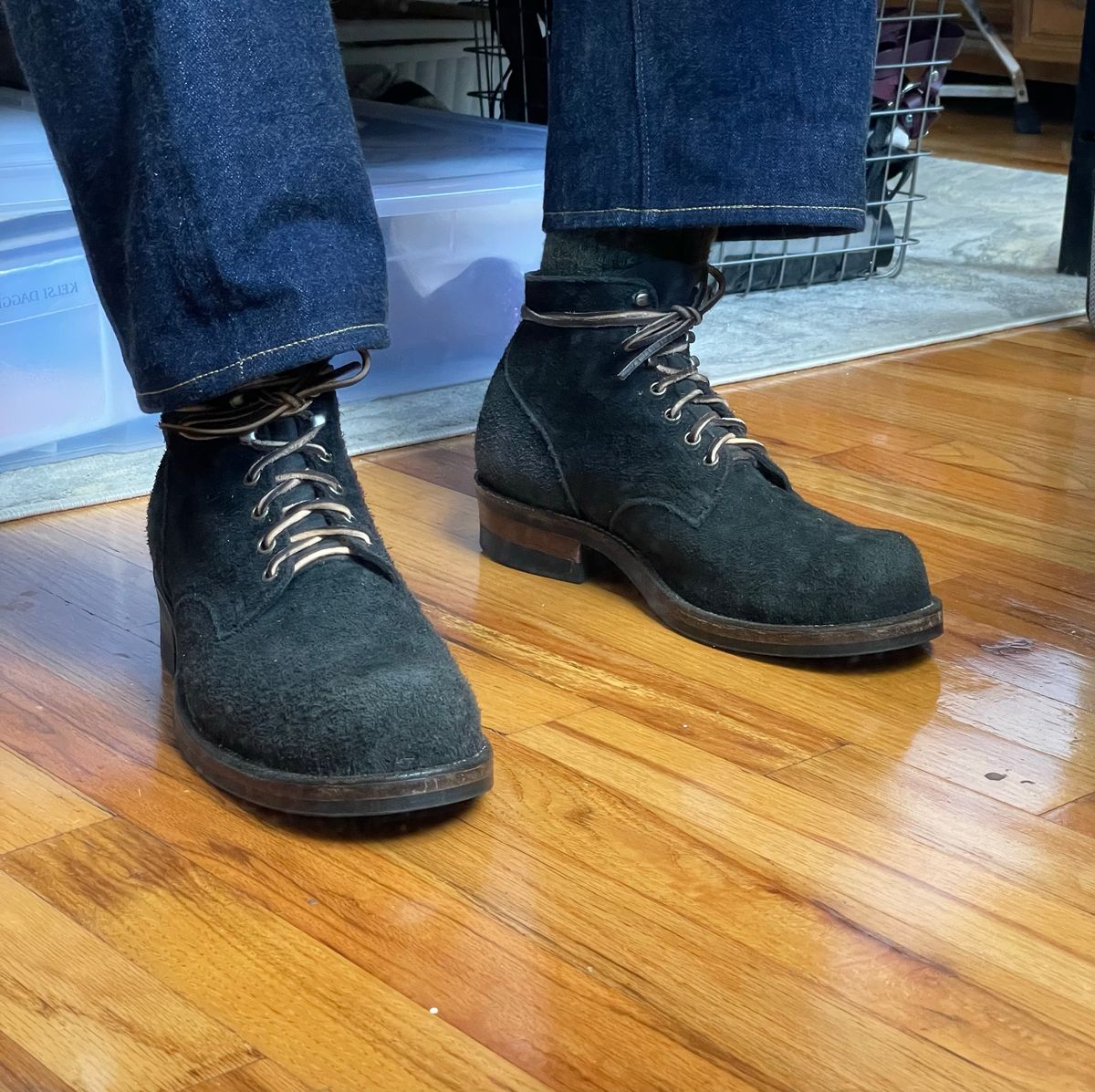 Photo by RemyTwotimes on November 22, 2023 of the Viberg Service Boot in C.F. Stead Black Unicorn Elk.