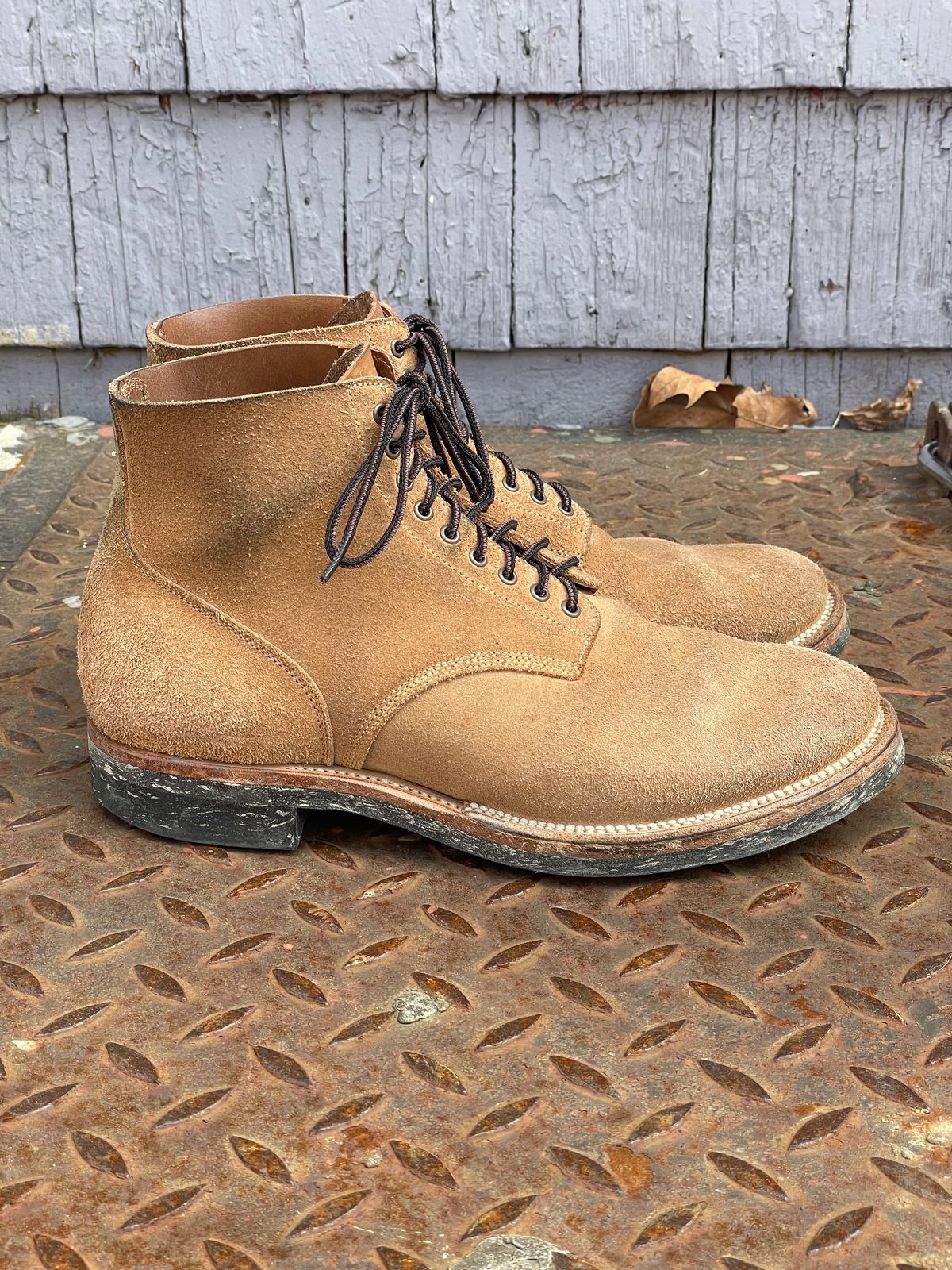 Photo by RemyTwotimes on February 4, 2025 of the Viberg N1 Boot in Horween Marine Field Roughout.