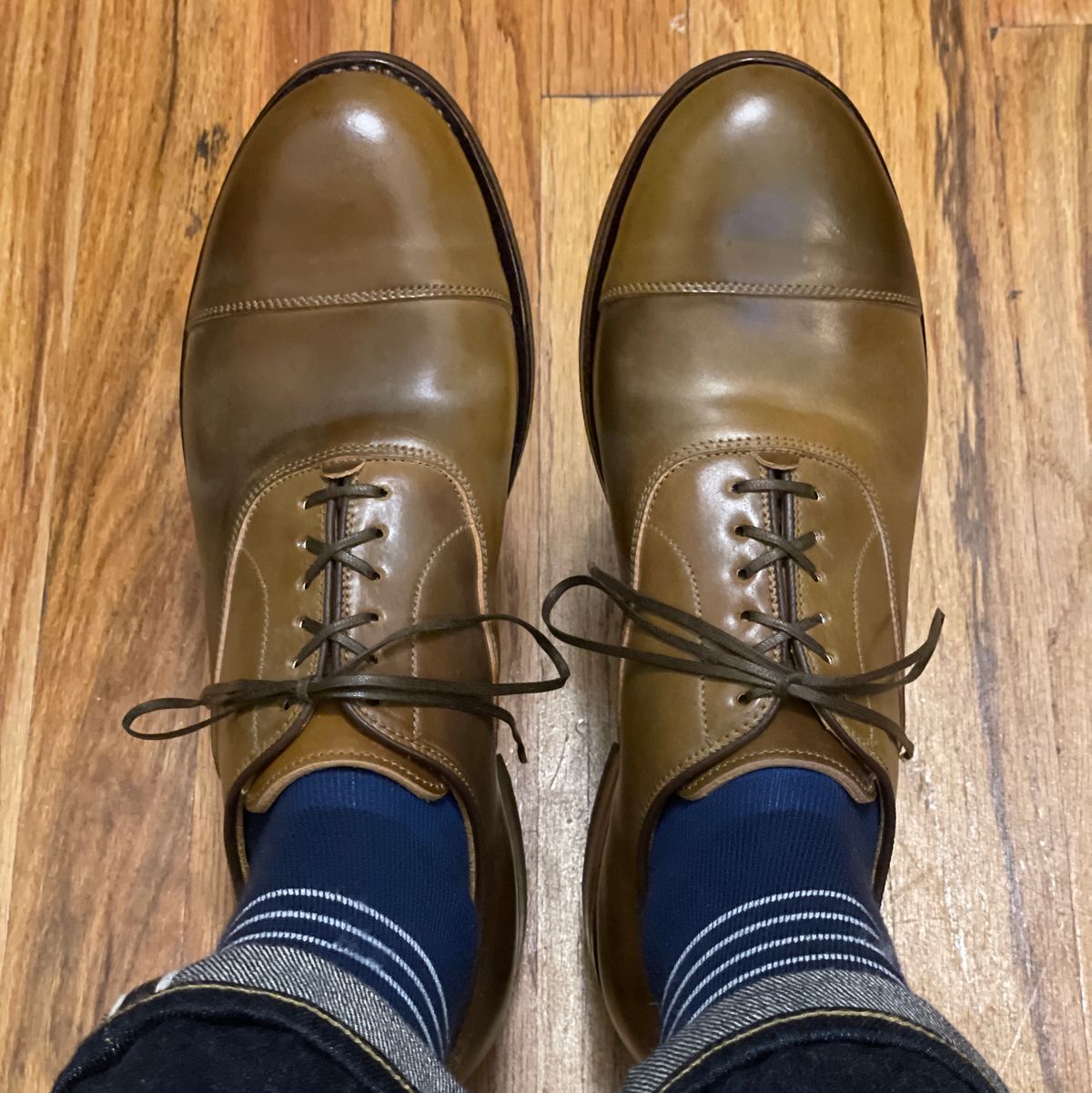 Photo by RemyTwotimes on October 7, 2023 of the Viberg Bastion Oxford in Horween Calvados Shell Cordovan.