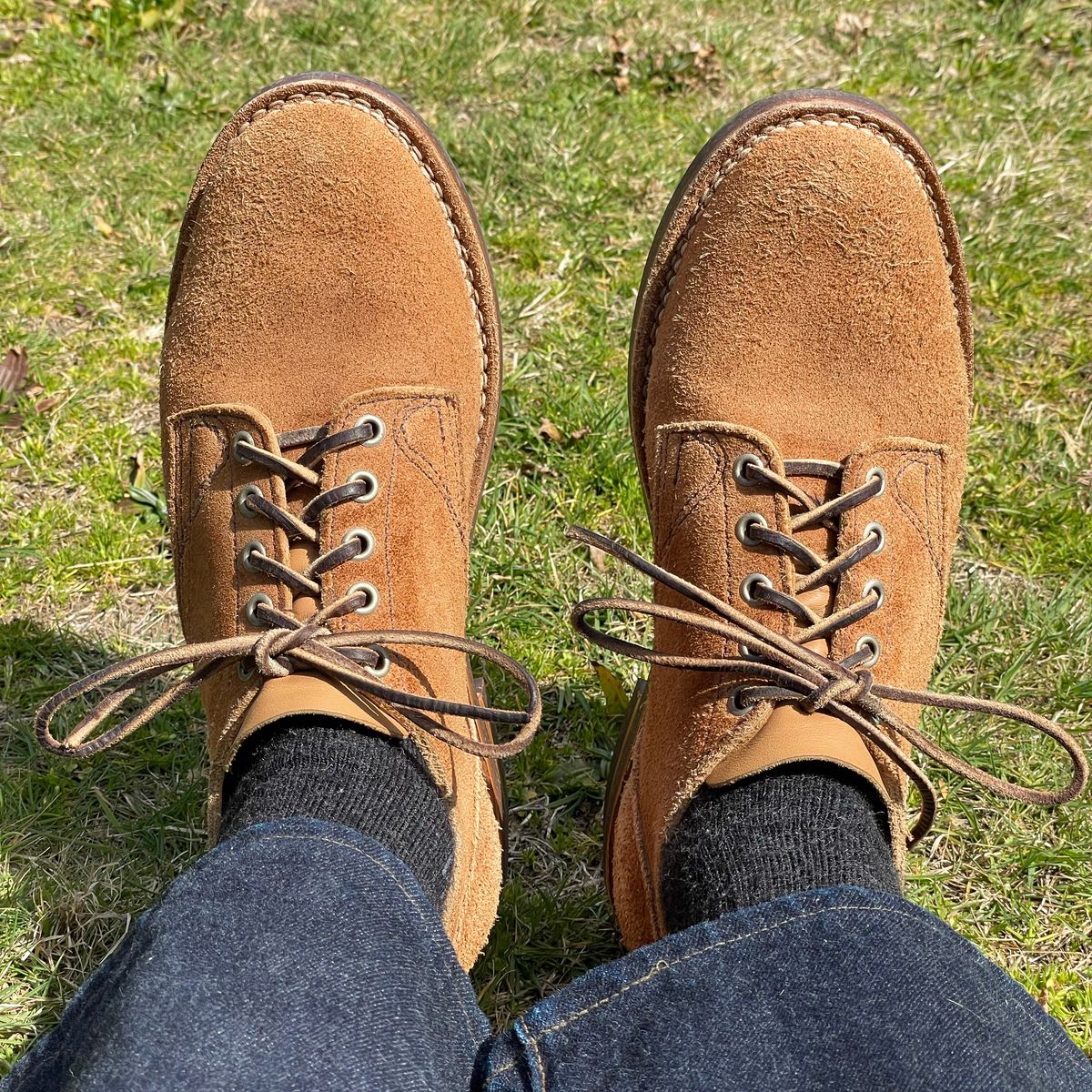 Photo by RemyTwotimes on March 16, 2024 of the Viberg 145 Oxford in Wheat Roughout.