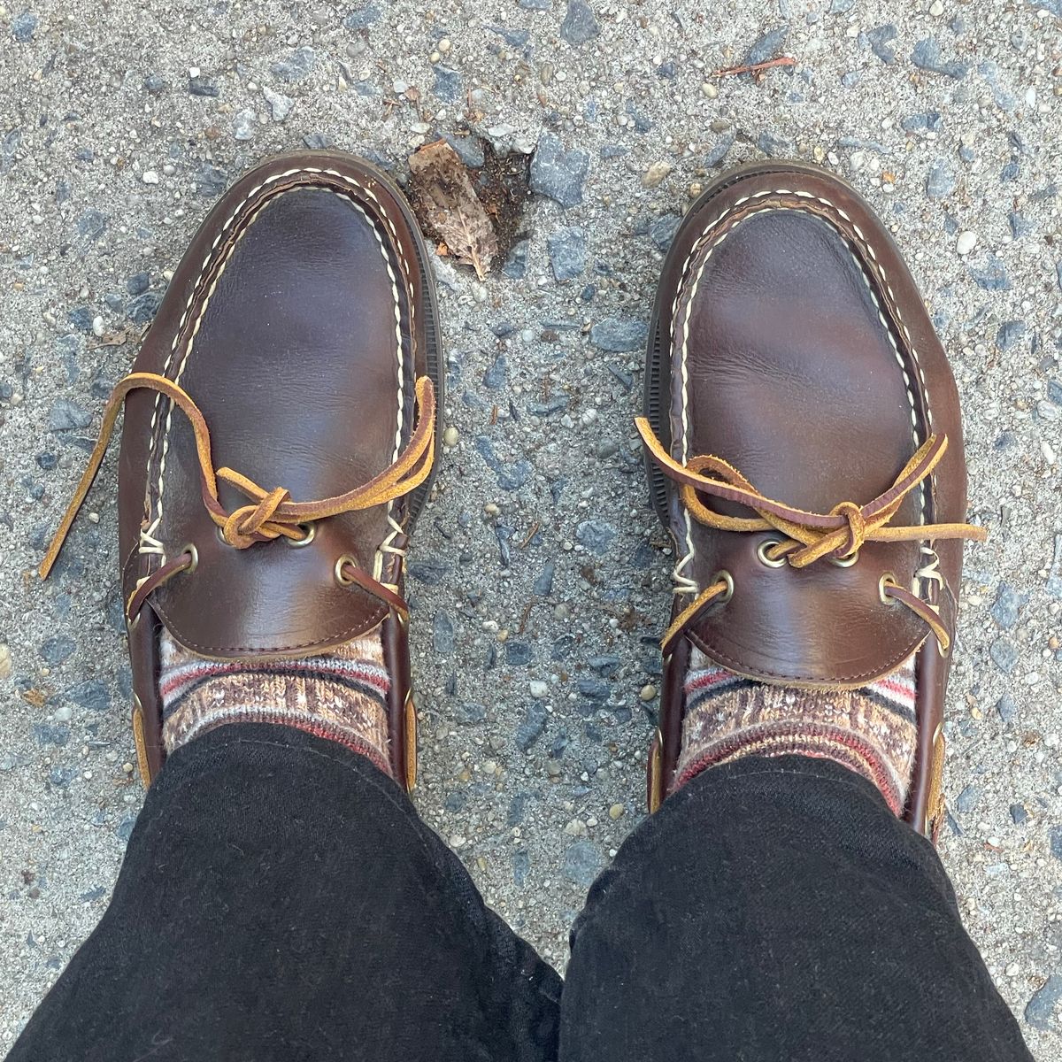 Photo by RemyTwotimes on November 11, 2024 of the Oak Street Bootmakers Camp Moc in Horween Brown Chromexcel.