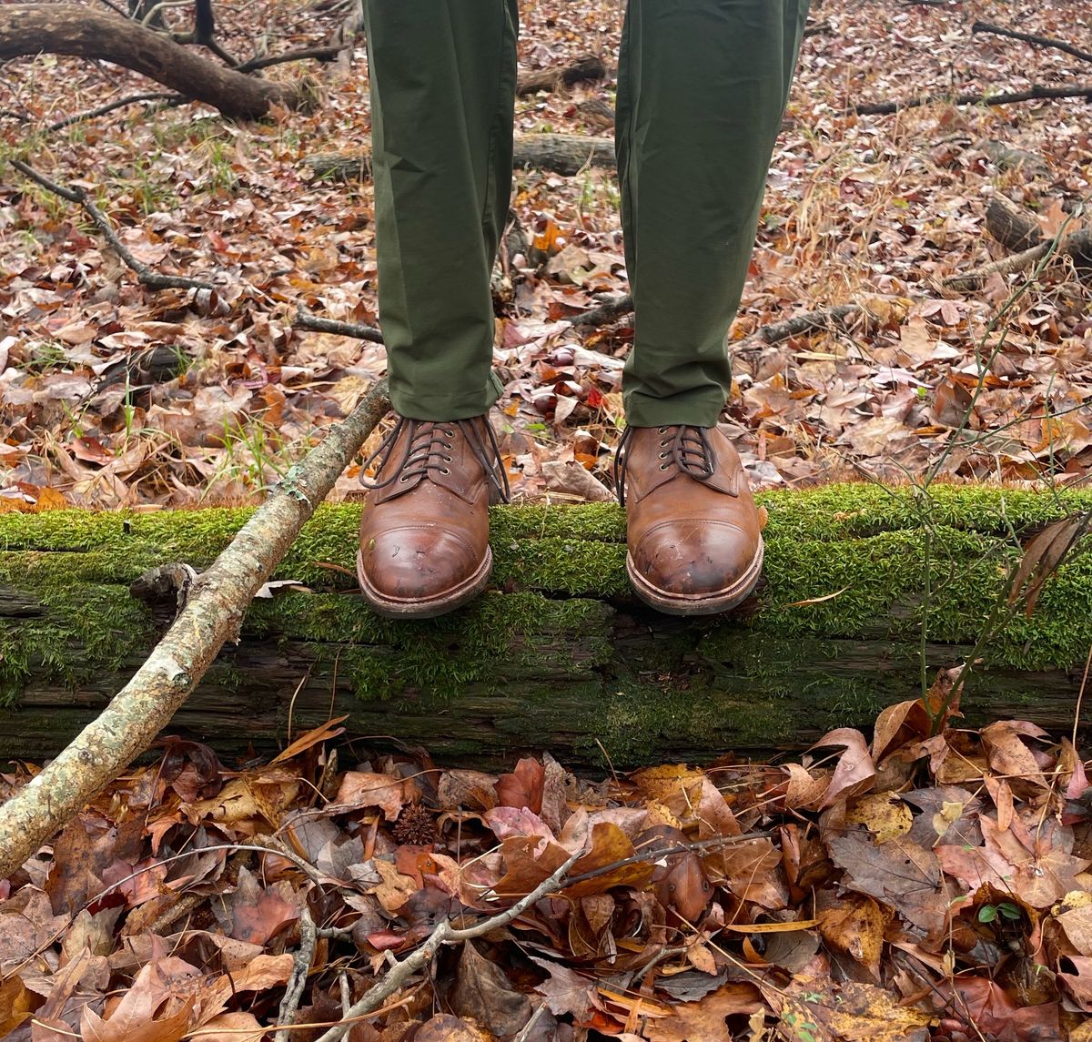 Photo by WalkingToMyWedding on December 3, 2023 of the Meermin Jumper Boot in Tobacco Waxy Shell Cordovan.