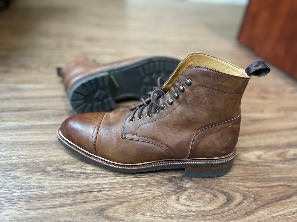Photo by WalkingToMyWedding on December 3, 2023 of the Meermin Jumper Boot in Tobacco Waxy Shell Cordovan.