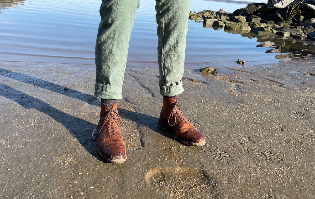 Photo by WalkingToMyWedding on December 16, 2023 of the Meermin Jumper Boot in Tobacco Waxy Shell Cordovan.