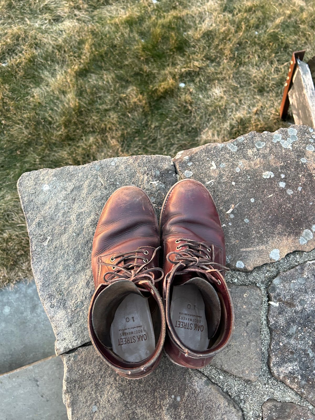 Photo by BigDogSaysBark on February 4, 2023 of the Oak Street Bootmakers Trench Boot in Horween Color 8 Chromexcel.