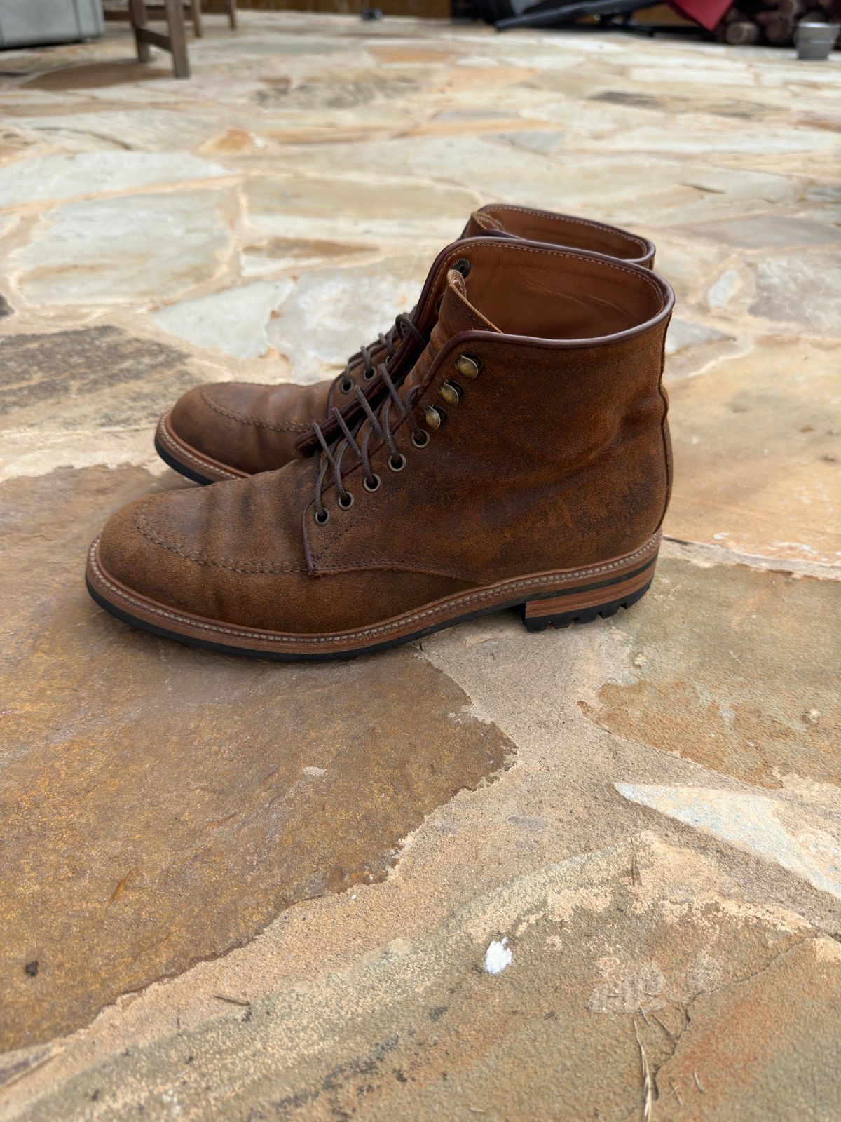 Photo by Aggie_eng on November 3, 2022 of the Parkhurst The Niagara in C.F. Stead Wheatbuck Waxy Commander Suede.