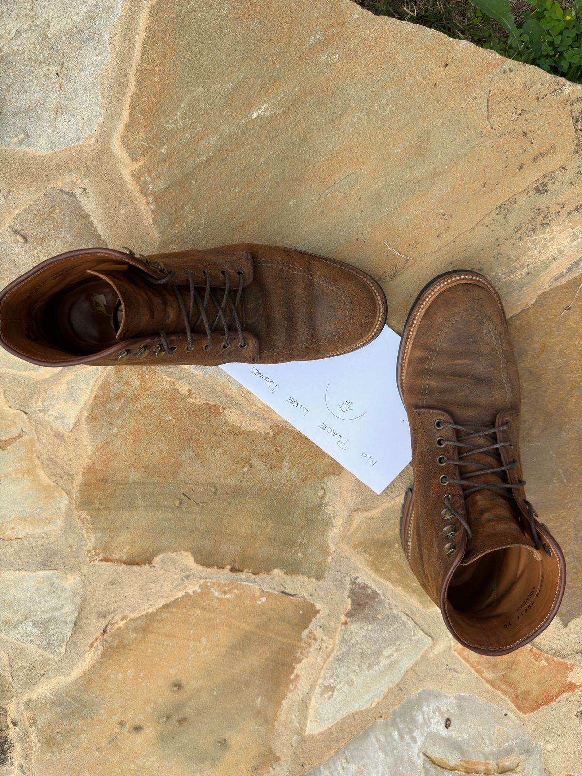 Photo by Aggie_eng on November 3, 2022 of the Parkhurst The Niagara in C.F. Stead Wheatbuck Waxy Commander Suede.