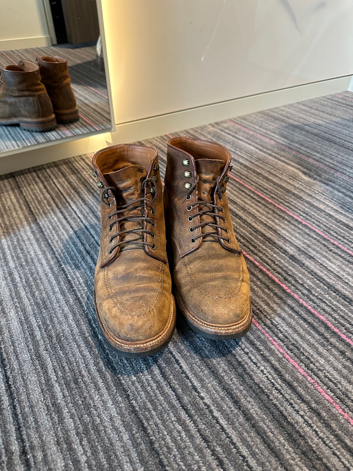 Photo by Aggie_eng on February 4, 2023 of the Parkhurst The Niagara in C.F. Stead Wheatbuck Waxy Commander Suede.